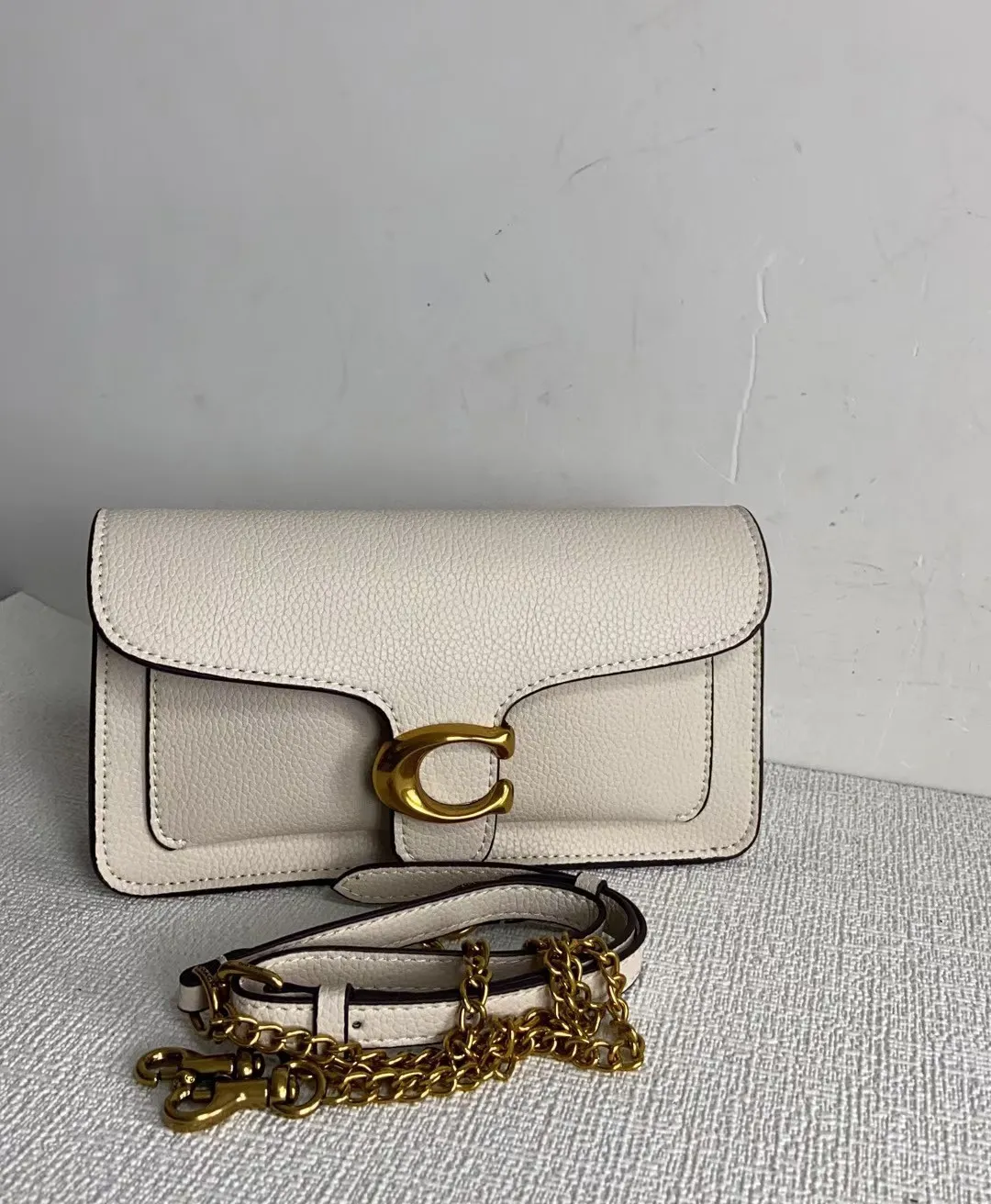 All Categories Official Website "Brand Women's Bags" Women's Bags 💙 COACH 2023 latest COACH crossbody bag