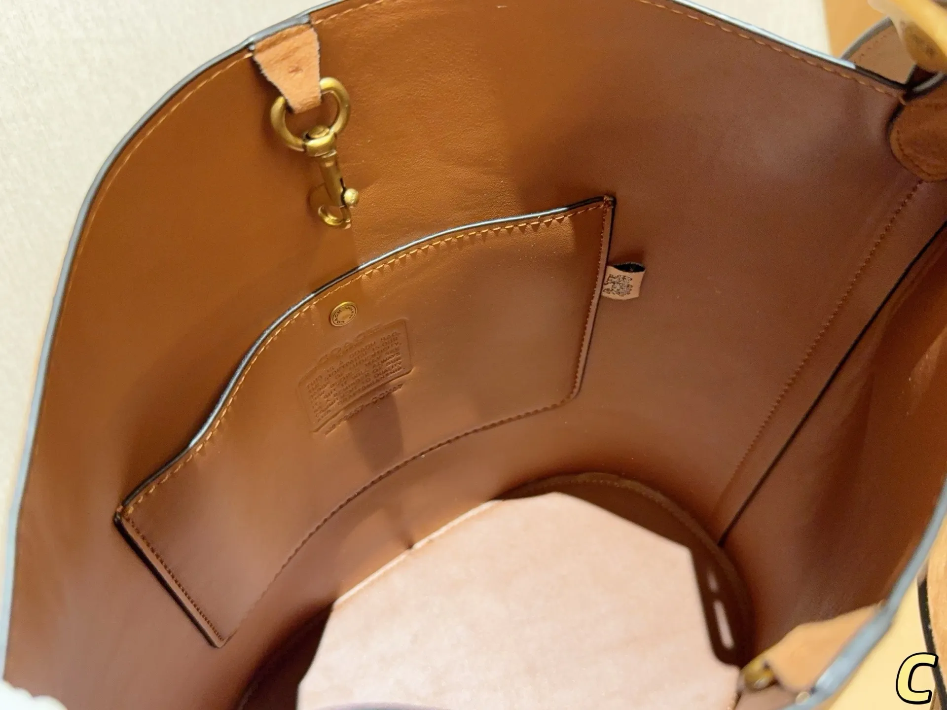 All Categories Official Website "Brand Women's Bags" Women's Bags 💙 COACH 2025 New COACH Bucket Bag