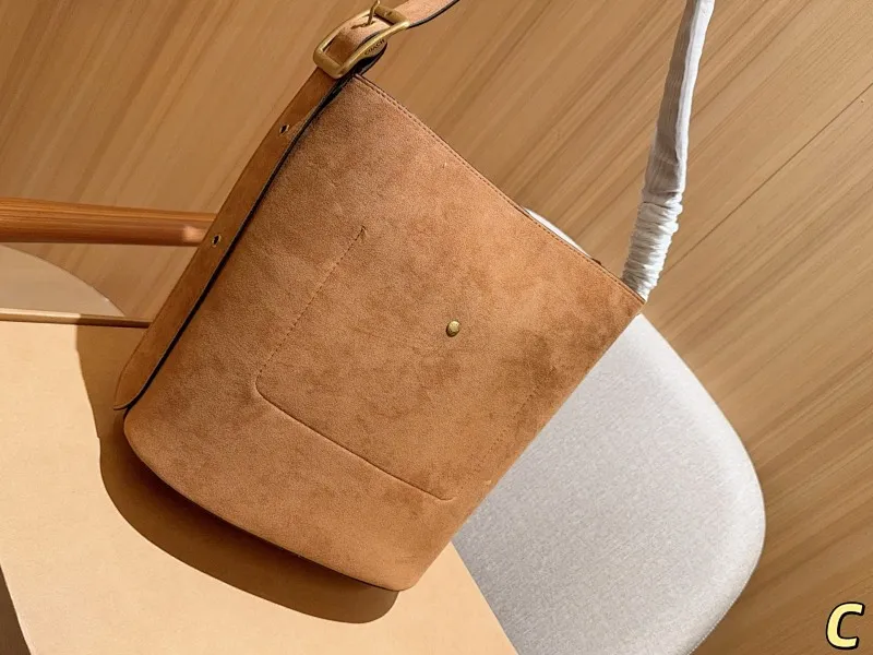 All Categories Official Website "Brand Women's Bags" Women's Bags 💙 COACH 2025 New COACH Bucket Bag