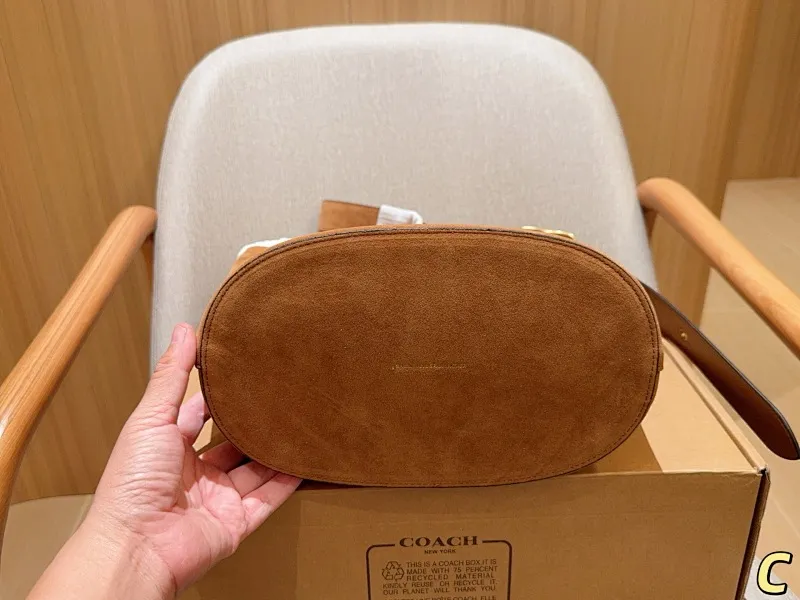 All Categories Official Website "Brand Women's Bags" Women's Bags 💙 COACH 2025 New COACH Bucket Bag