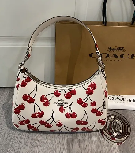 All Categories Coach Women's Bags (COACH) Coach cY696