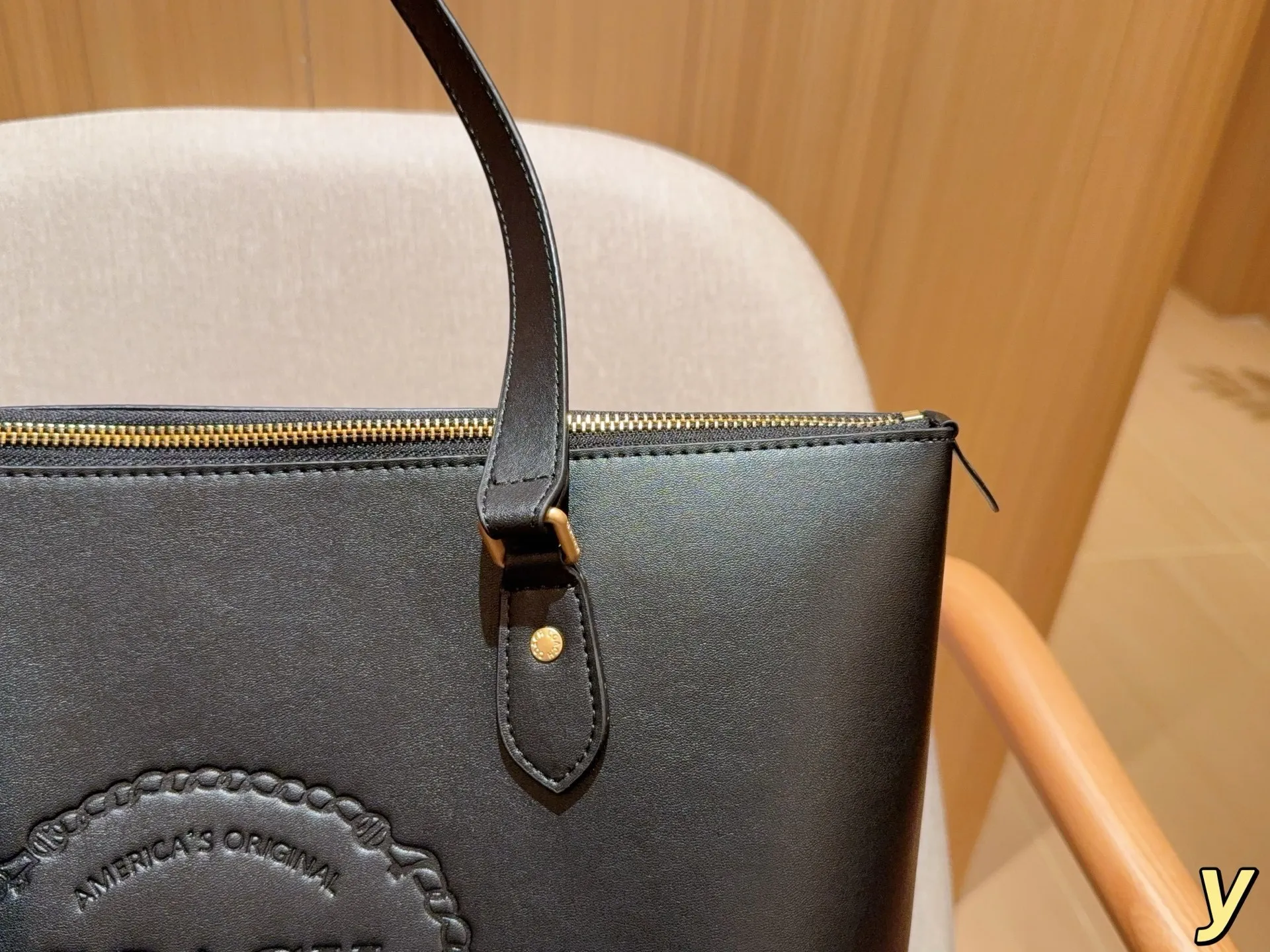 All Categories Official Website "Brand Women's Bags" Women's Bags 💙 COACH 2025 New COACH Handbags