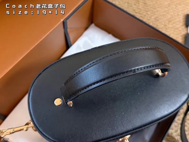 All Categories Official Website "Brand Women's Bags" Women's Bags 💙 COACH 2026 New COACH Presbyopia Box Bag