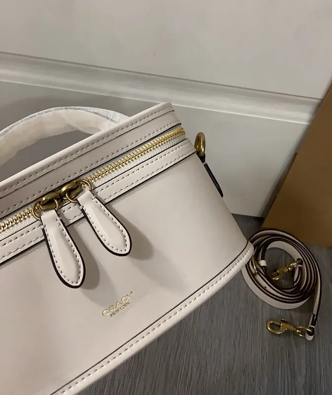 All Categories Coach Women's Bags (COACH) Coach CBG93