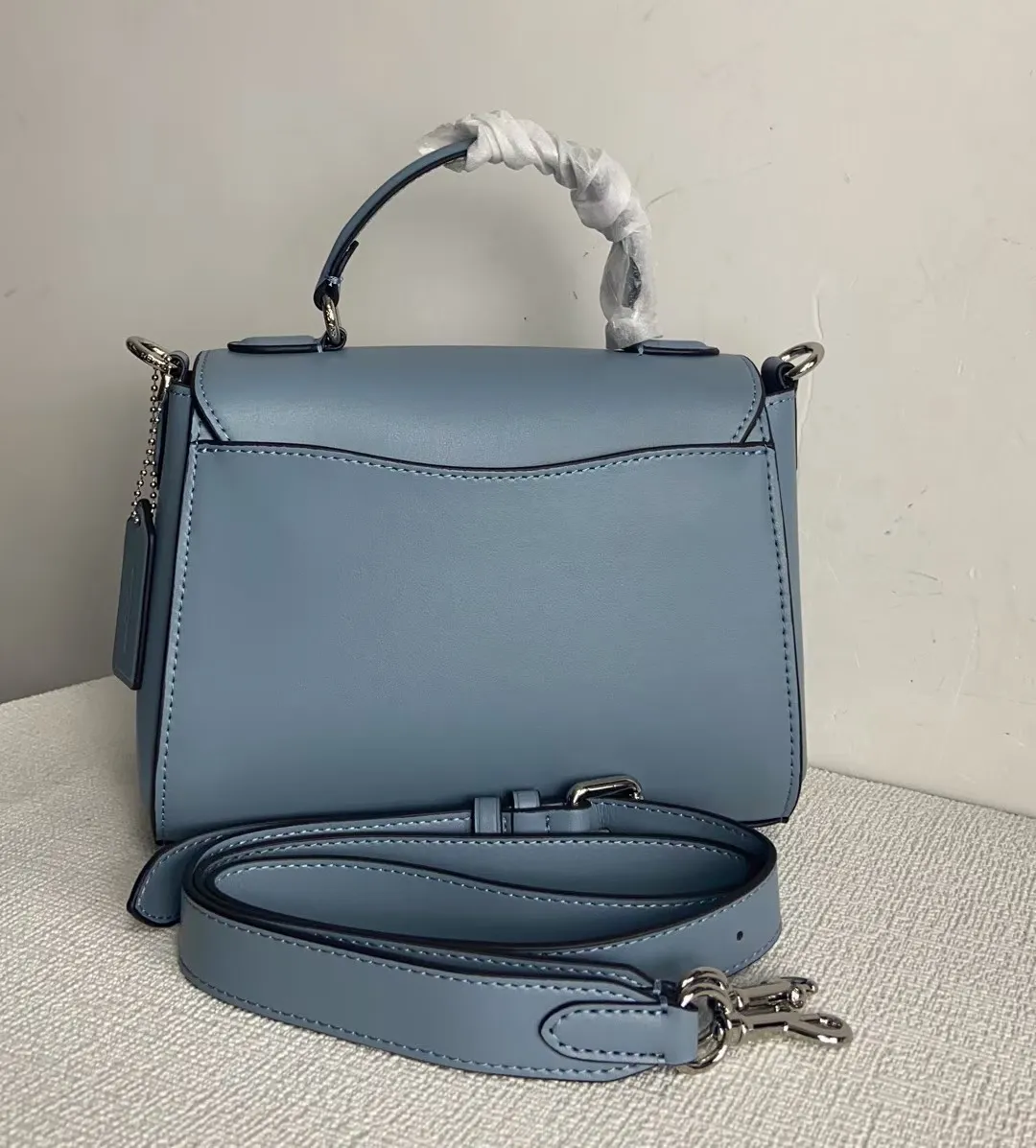 All Categories Official Website "Brand Women's Bags" Women's Bags 💙 COACH 2023 latest COACH crossbody bag