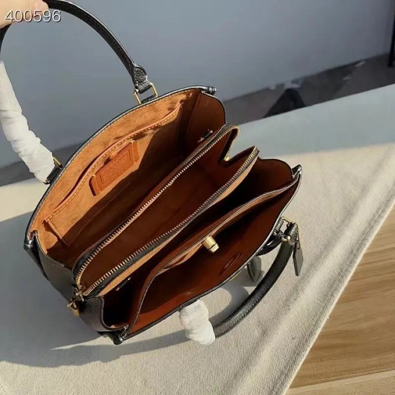 All Categories Official Website "Brand Women's Bags" Women's Bags 💙 COACH 2023 latest COACH crossbody bag