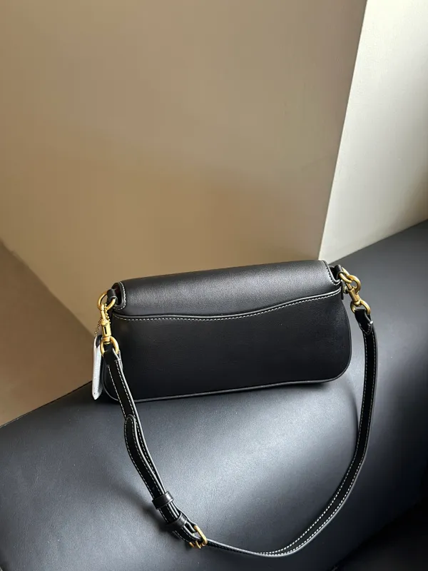 All Categories Official Website "Brand Women's Bags" Women's Bags 💙 COACH 2026 New COACH Underarm Bag