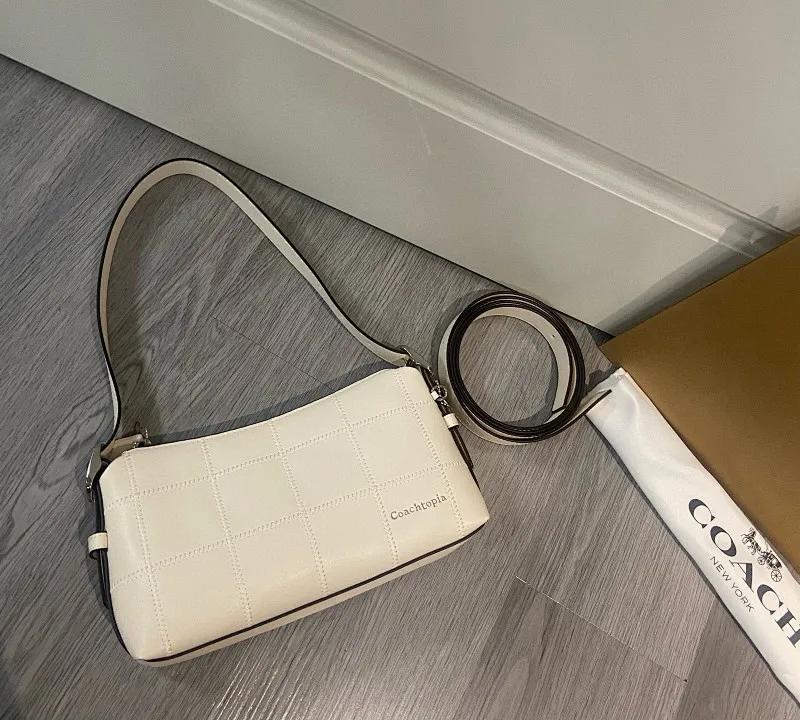 All Categories Coach Women's Bags (COACH) Coach CAO22