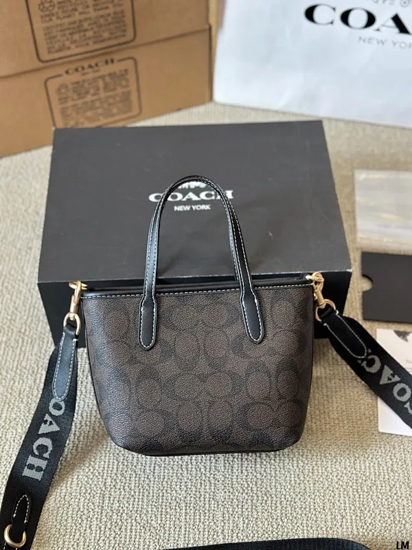 All Categories Official Website "Brand Women's Bags" Women's Bags 💙 COACH 2024 Official Website New COACH Crossbody Bag