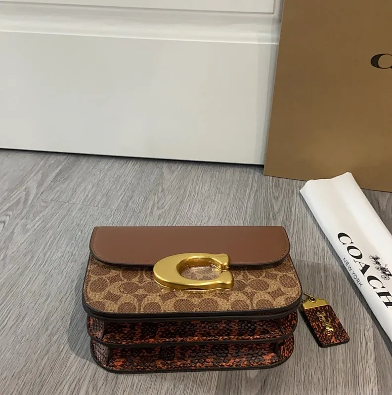 All Categories Coach Women's Bags (COACH) Coach CM557