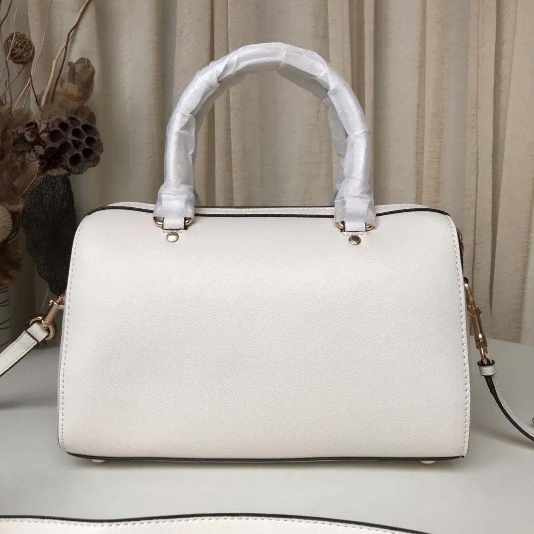 All Categories Official Website "Brand Women's Bags" Women's Bags 💙 COACH 2023 latest COACH crossbody bag