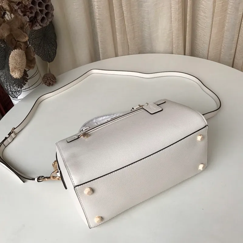 All Categories Official Website "Brand Women's Bags" Women's Bags 💙 COACH 2023 latest COACH crossbody bag