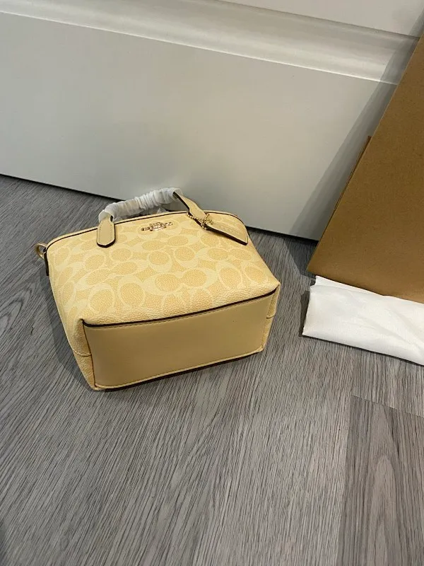 All Categories Coach Women's Bags (COACH) Coach CW032
