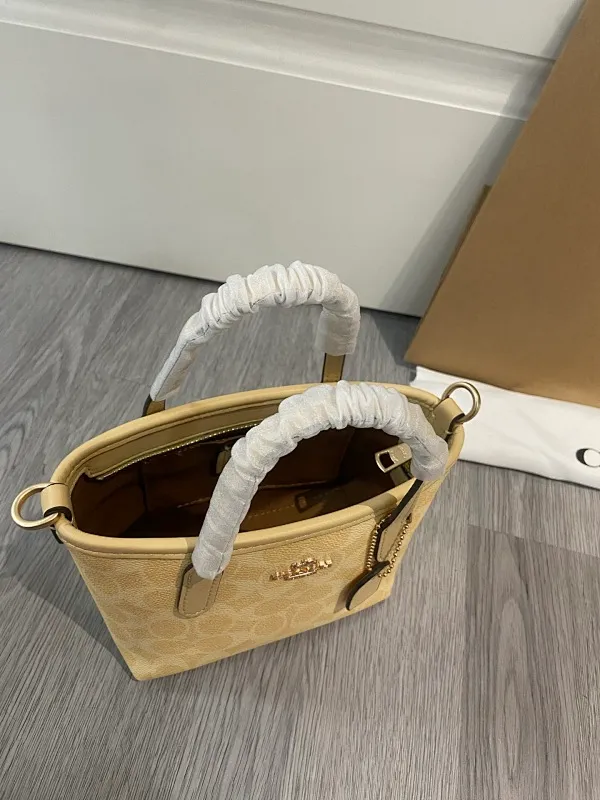 All Categories Coach Women's Bags (COACH) Coach CW032