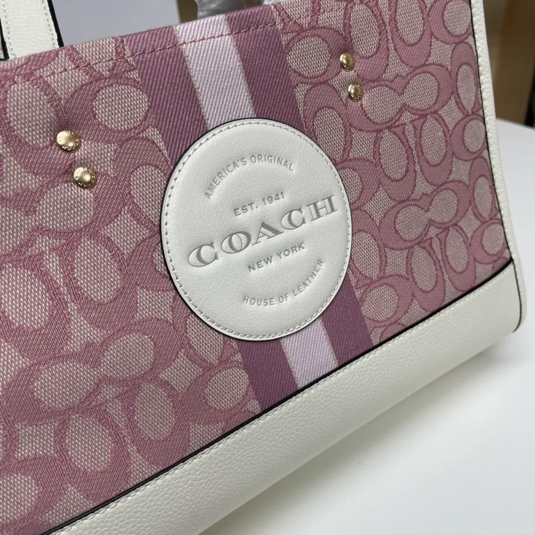 Batch 440💰. coach/Coach new model C7685 Butot horizontal series, latest style design, large round cake LOGO, very iconic, big C with hemp thread old flower embroidery, size about 30X23