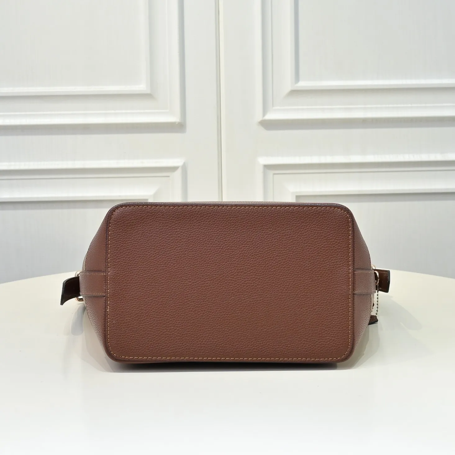 P380 [Top original order] Style number: CBH20 Size: 23*28.5*11.5cm