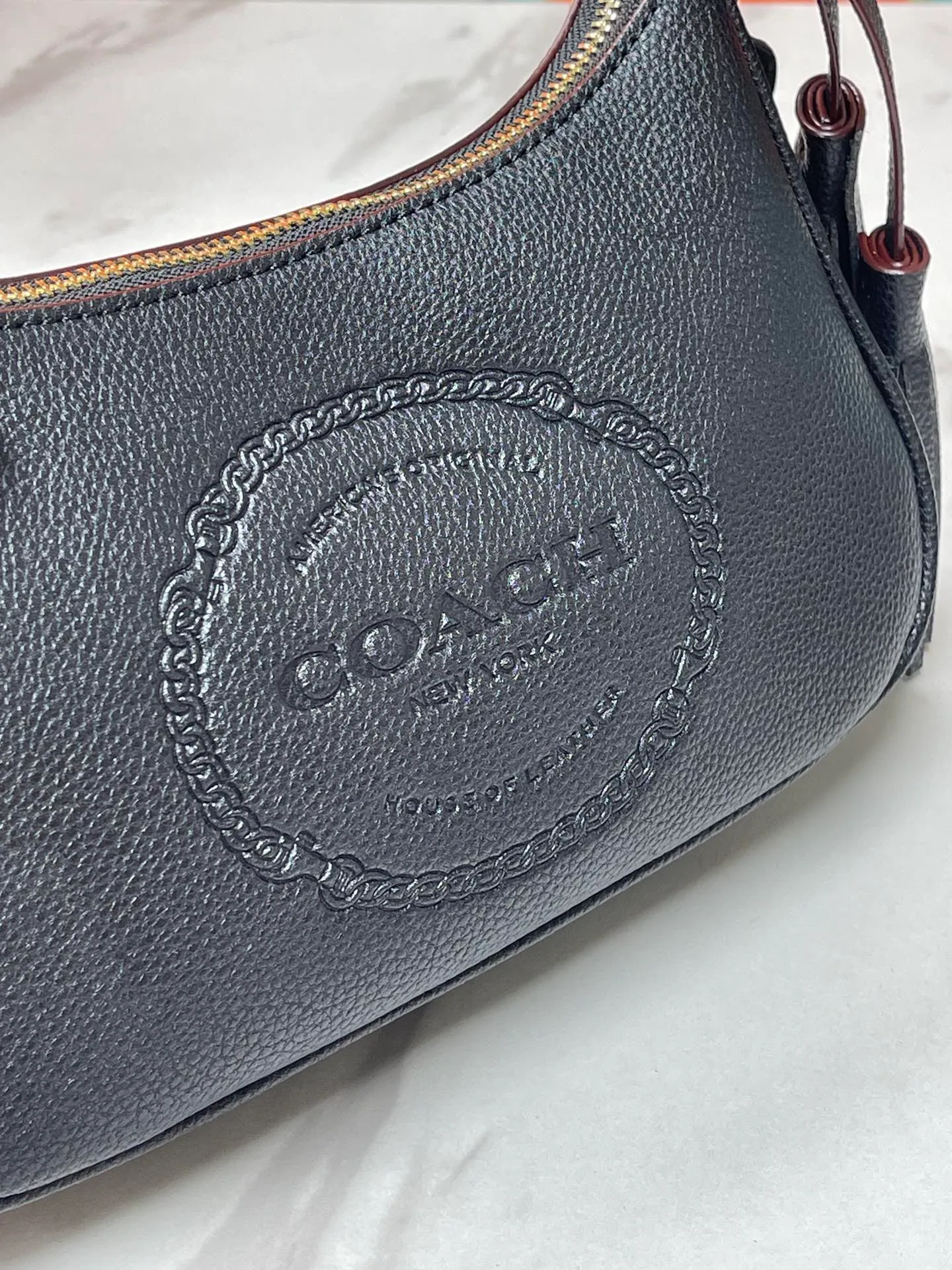 Batch 380💰Model CM084 Coach’s latest armpit bag, size 24.5/15.5/7.5.