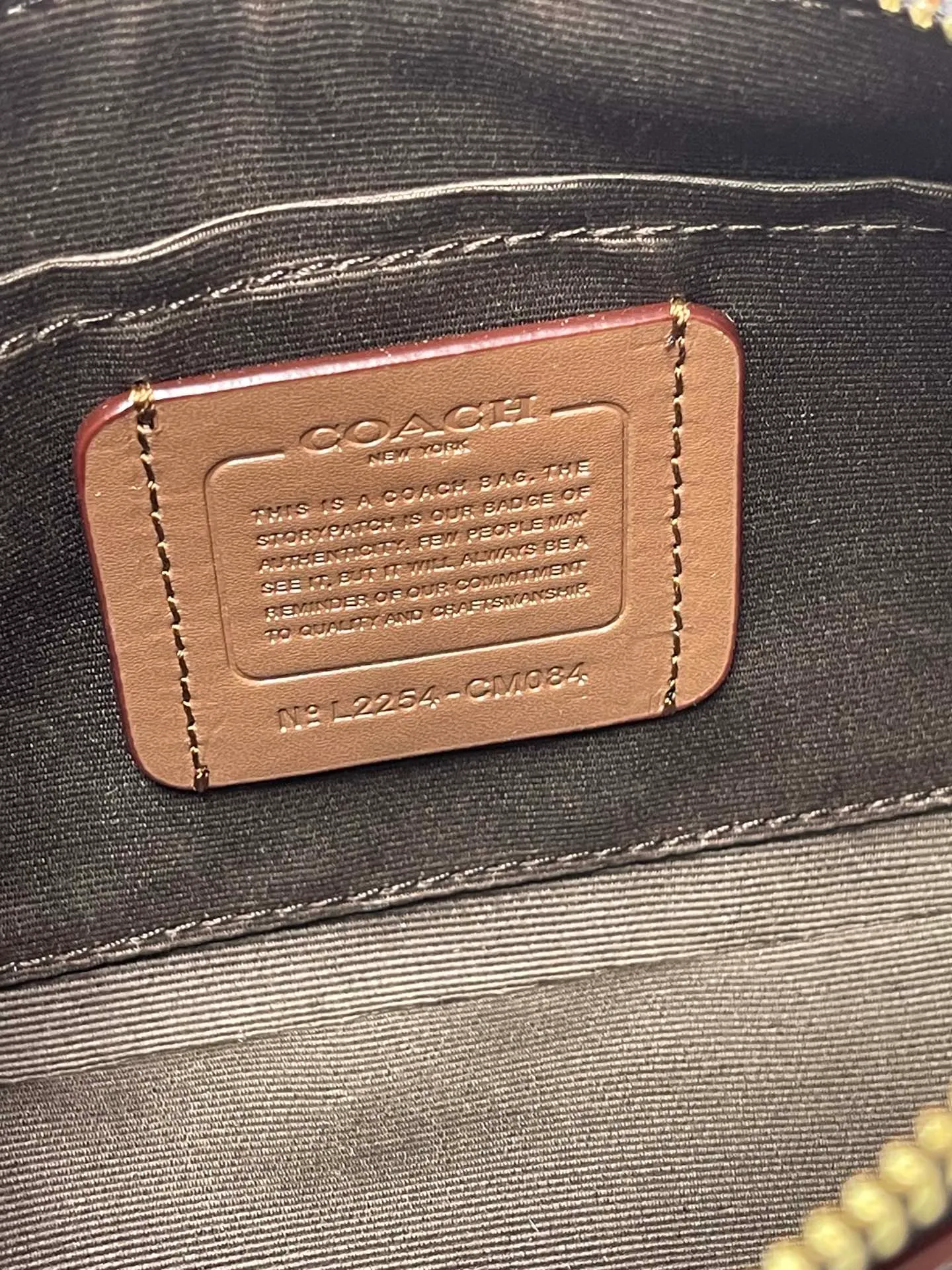 Batch 380💰Model CM084 Coach’s latest armpit bag, size 24.5/15.5/7.5.
