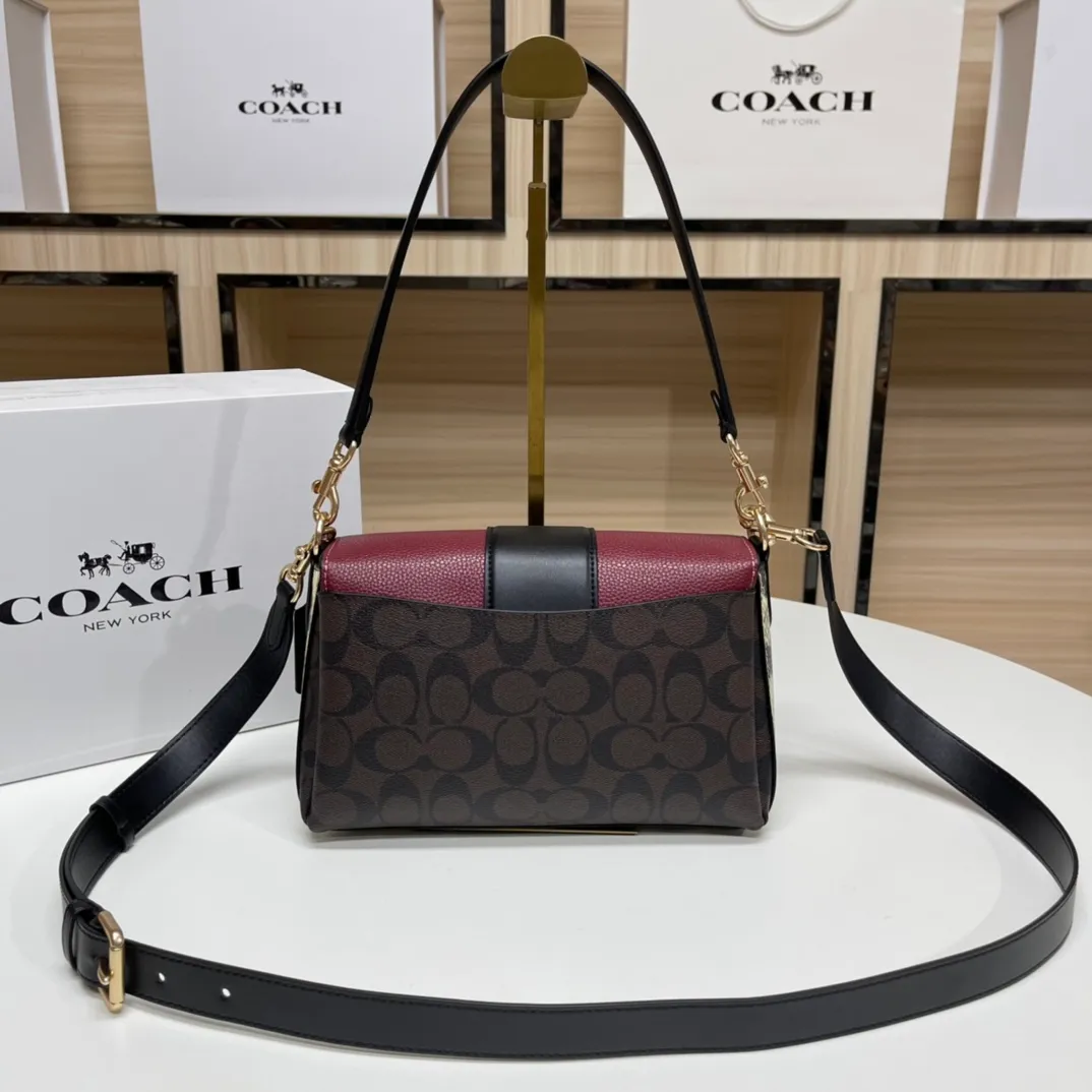 Top original order batch 480💰COACH counter synchronization outlet new GRACE flip shoulder crossbody bag for women, model CC068 size: 26*16*8.5