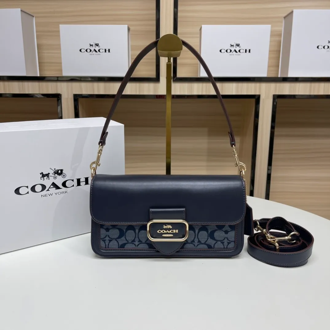 Top original order batch 500💰COACH/model CH137. Coach Outlet women's bag Chambray color matching classic logo MORGAN shoulder bag armpit bag. Size 26X14X6