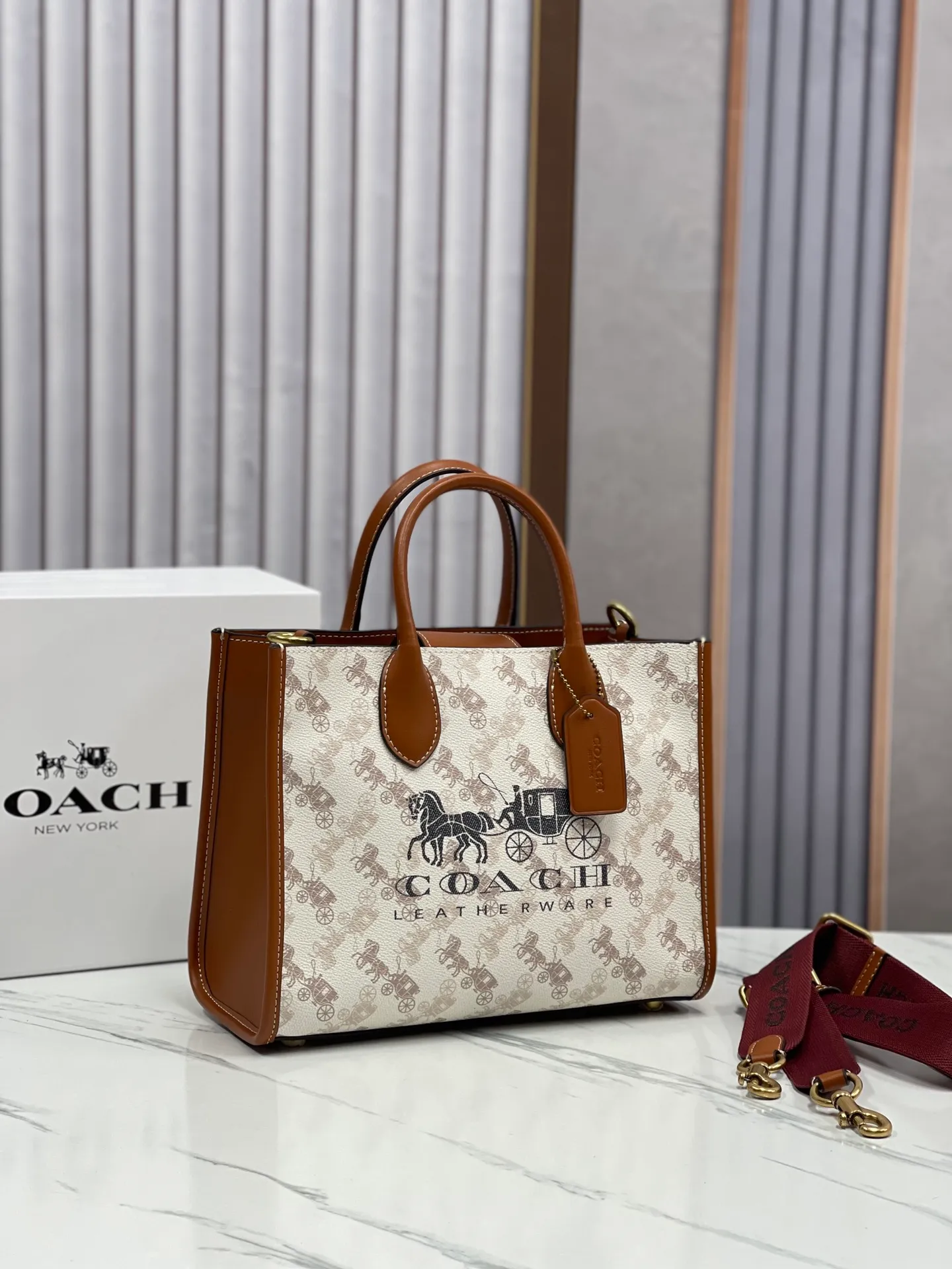 Top original order batch 460💰coach/Coach new model CR680 counter new ACE carriage pattern women's tote bag single shoulder crossbody handheld tote bag double shoulder strap design size: 26X20.5X12