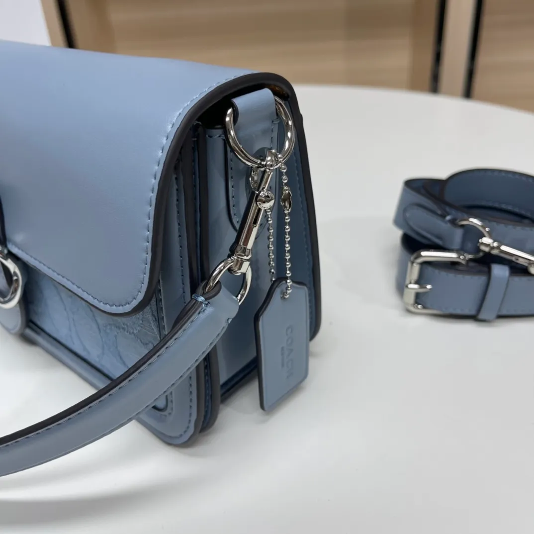 Top original order, batch 500💰COACH/model CH137 Coach Outlet women's bag Xiangbu Lei color matching classic logo MORGAN shoulder bag armpit bag. Size 26X14X6