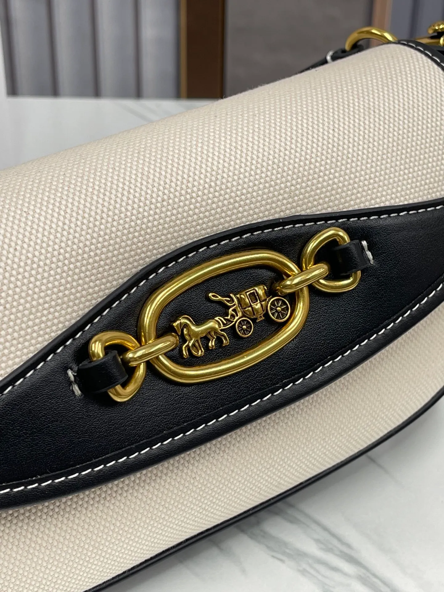Top original order batch 440💰coach/Coach new women's saddle bag CR668 shoulder cross-body handbag HARLEY23 canvas retro lock bag armpit bag size: 22*13*5