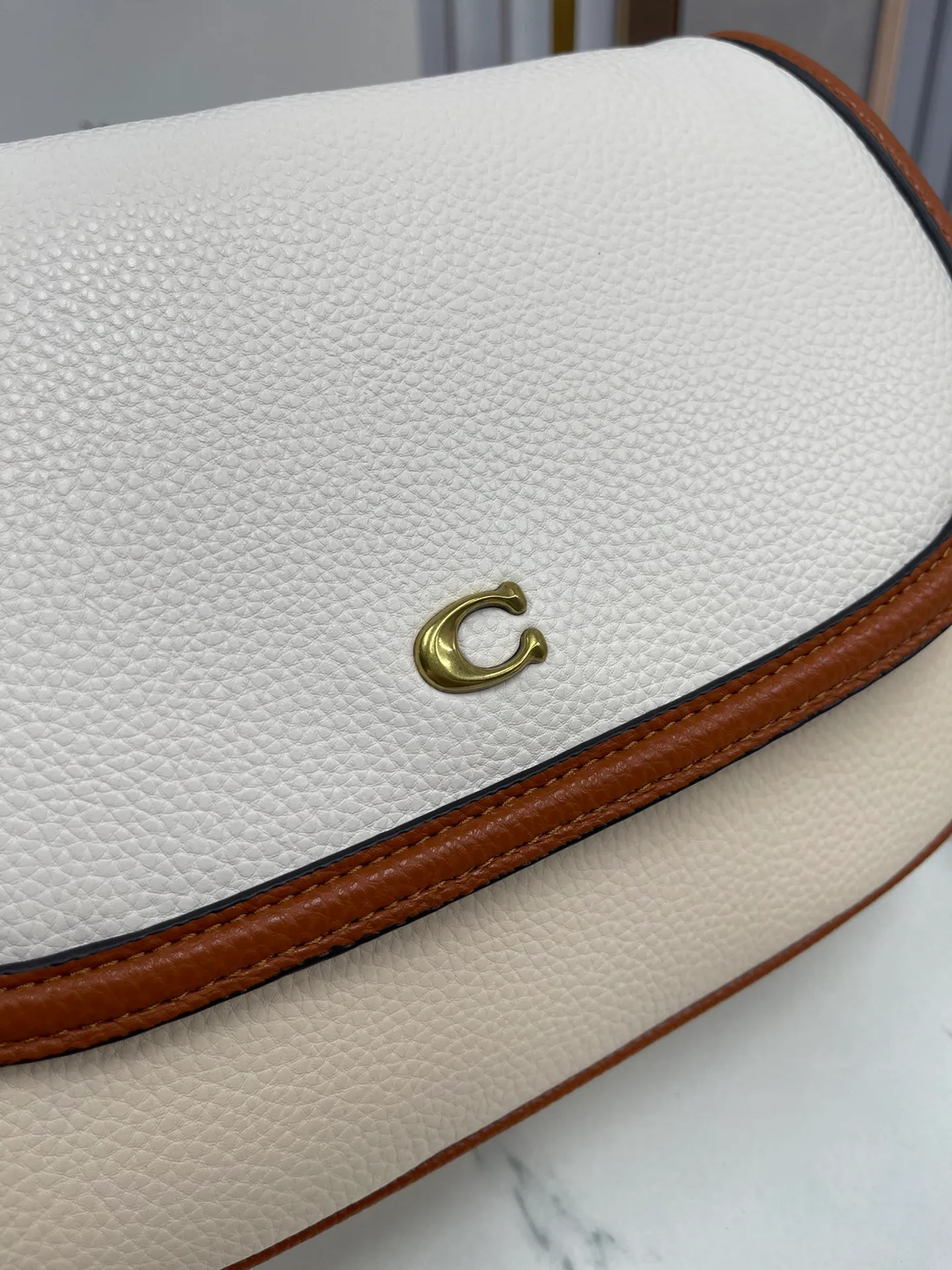 Top original order batch 460💰COACH/Coach new counter synchronization·new product women’s classic logo LEGACY shoulder bag presbyopia, model CU100, size 25.5*18.5*7