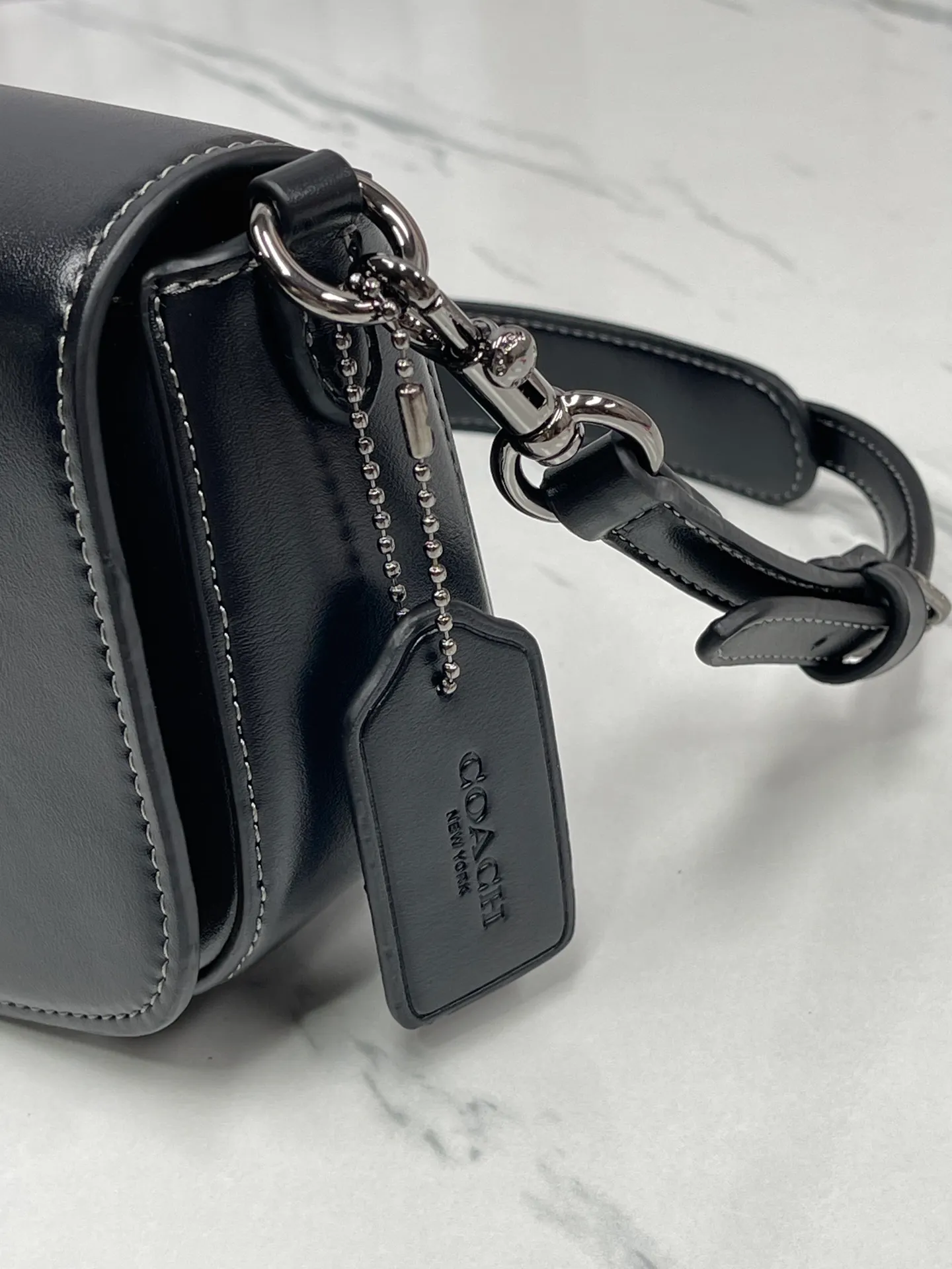 P390🍑Coach/Coach’s new June Satchel. CT776 small bag has that kind of matching feeling and the leather texture is great. Size 23/20/8.5