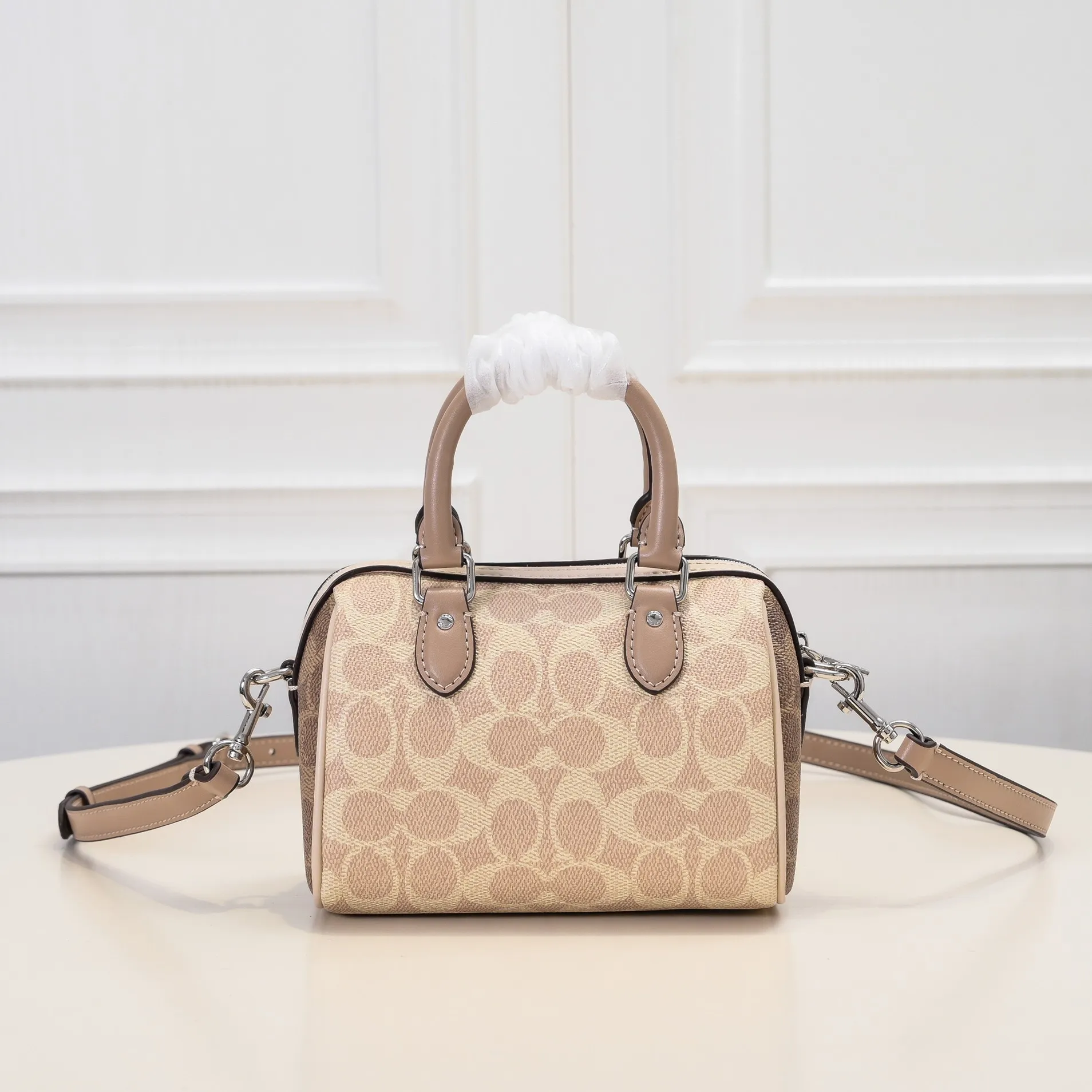 P340【Top original order】Model number: CW330 Size: 17.5*12*10cm