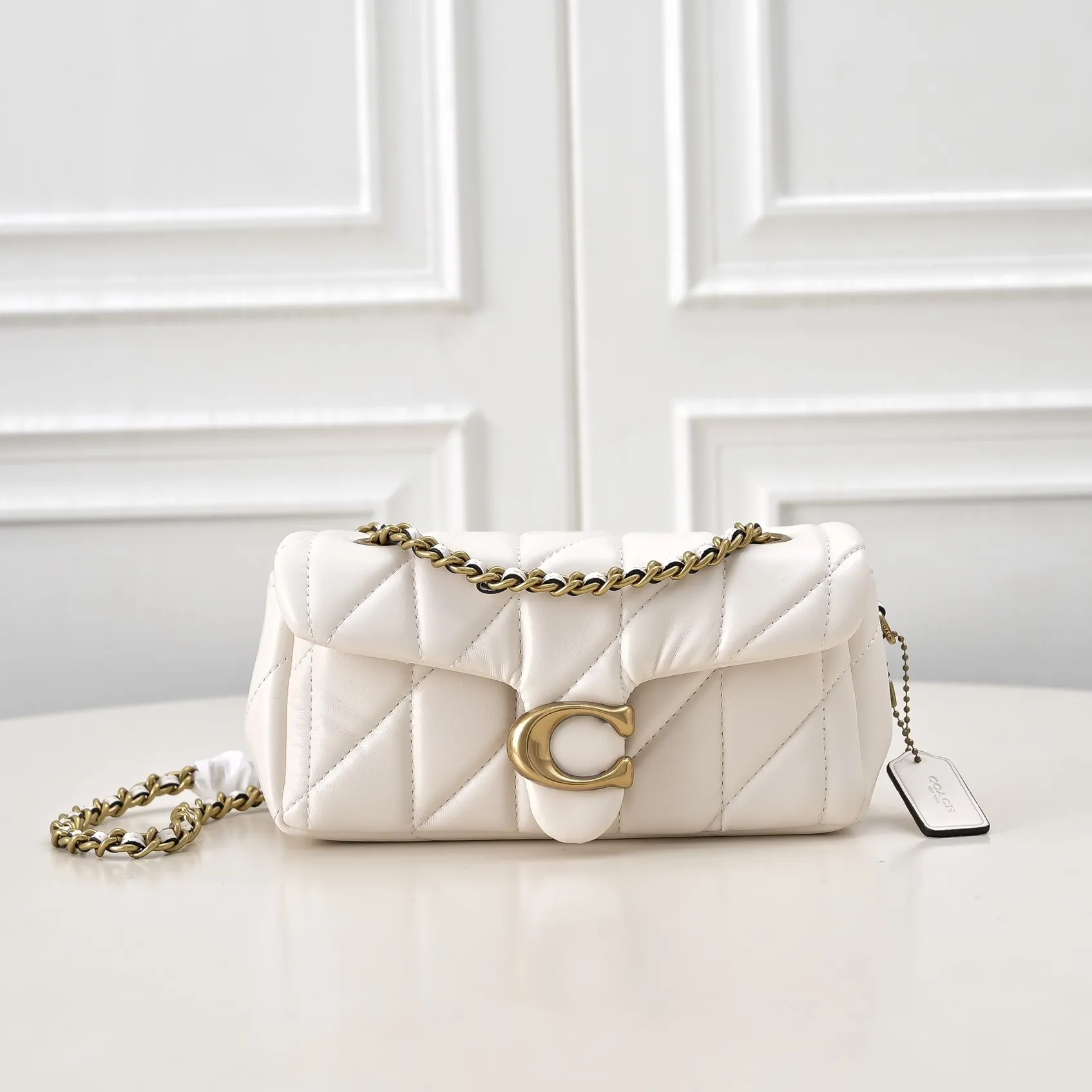 P420 [Top original order] Small gold buckle Style number: CP298 Size: 20*11*7cm