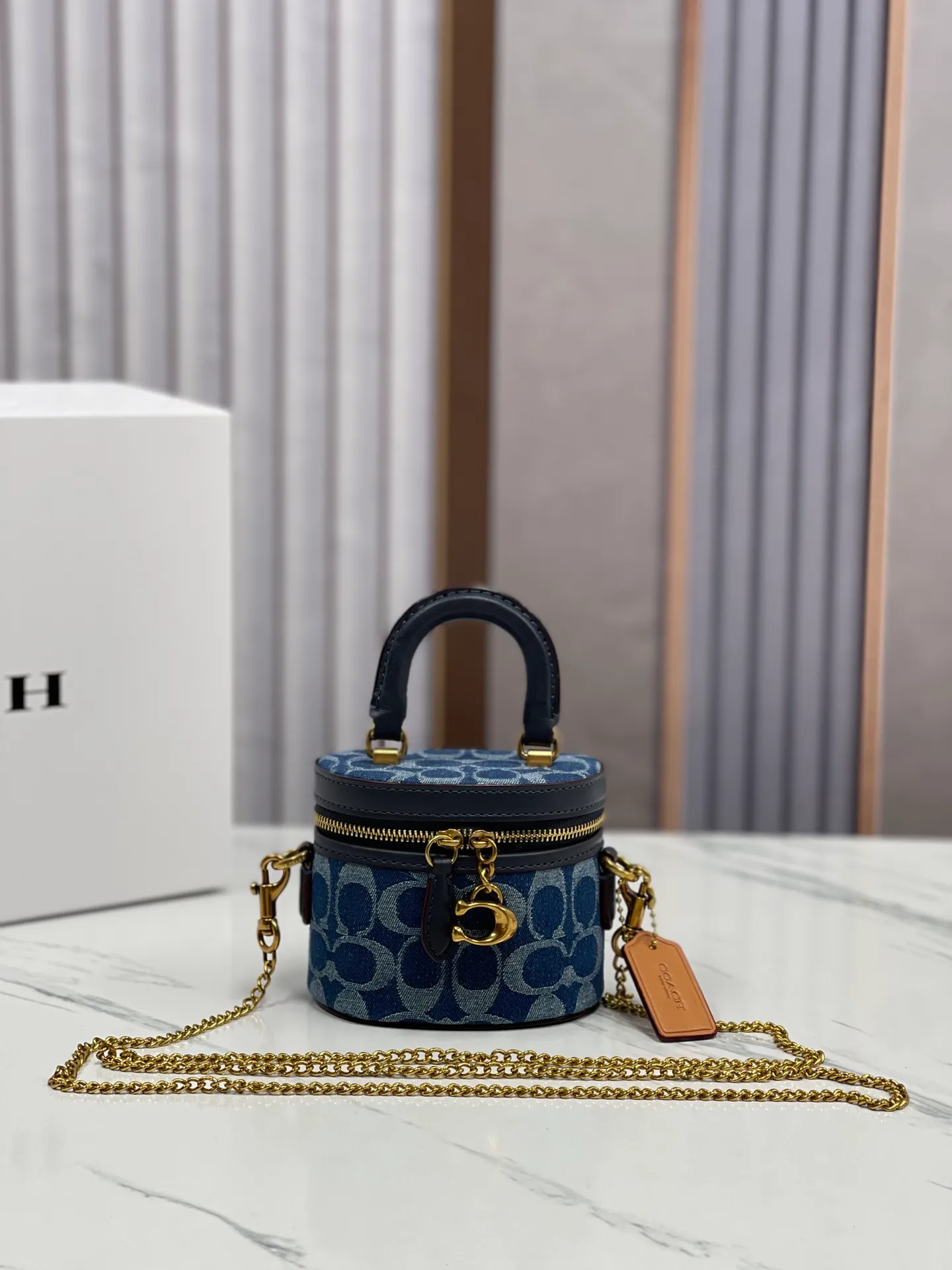 Top original order batch 440💰coach/Coach new trail12 mini box bag CE769, cowhide, original hardware, C-shaped zipper, super shiny, can hold lipstick card bag, car keys and loose powder, size 11.5x9x7.5cm,