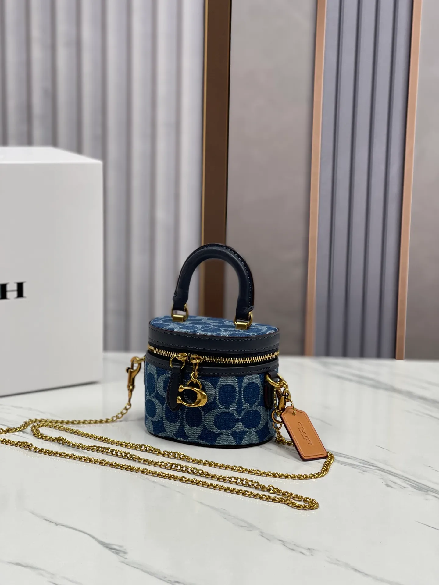 Top original order batch 440💰coach/Coach new trail12 mini box bag CE769, cowhide, original hardware, C-shaped zipper, super shiny, can hold lipstick card bag, car keys and loose powder, size 11.5x9x7.5cm,