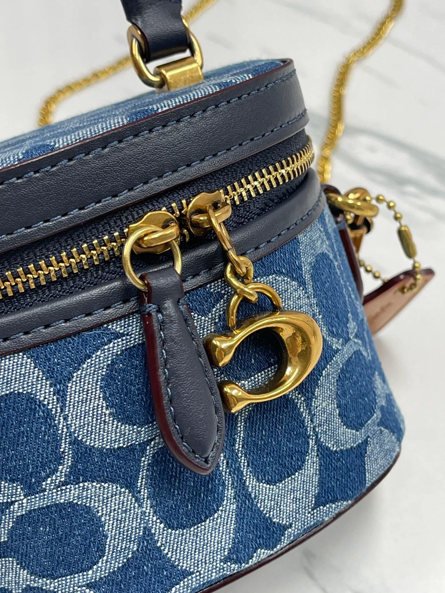Top original order batch 440💰coach/Coach new trail12 mini box bag CE769, cowhide, original hardware, C-shaped zipper, super shiny, can hold lipstick card bag, car keys and loose powder, size 11.5x9x7.5cm,