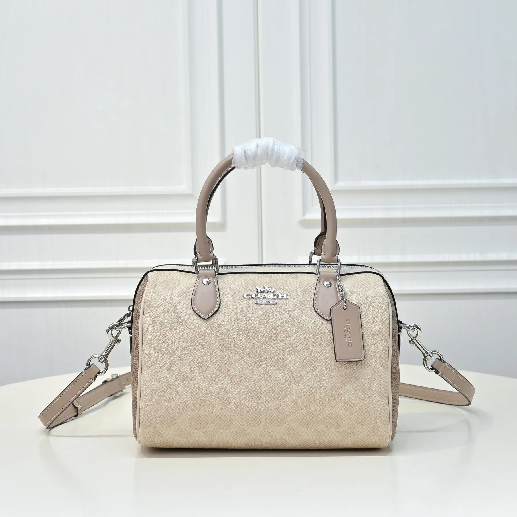 P380【Top original order】Model number: CW377 Size: 25*15*12cm
