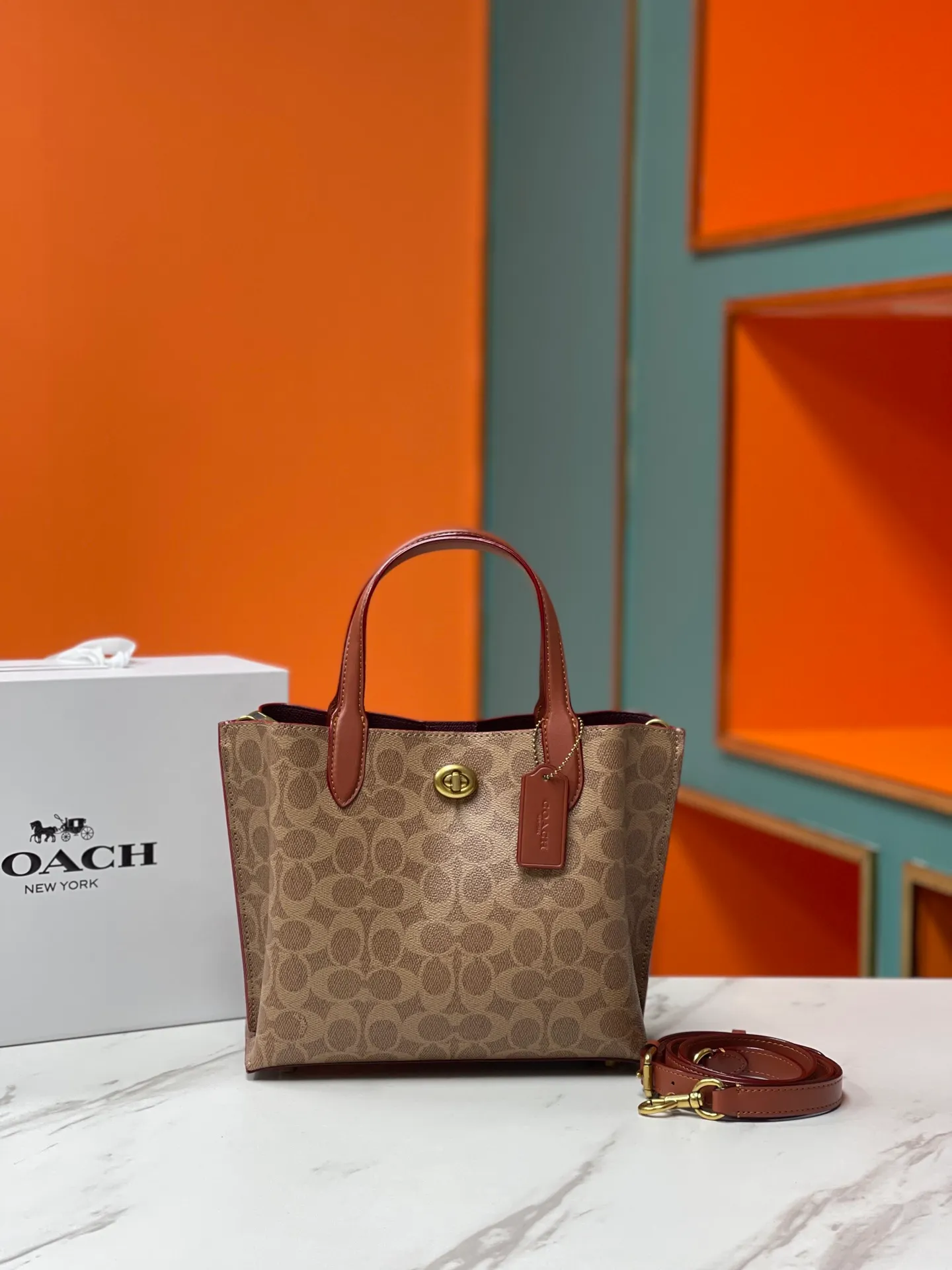 Top original order batch 420💰 coach/Coach new counter model new willow tote24 portable crossbody bag, c8562, mini, size 24.20.10,