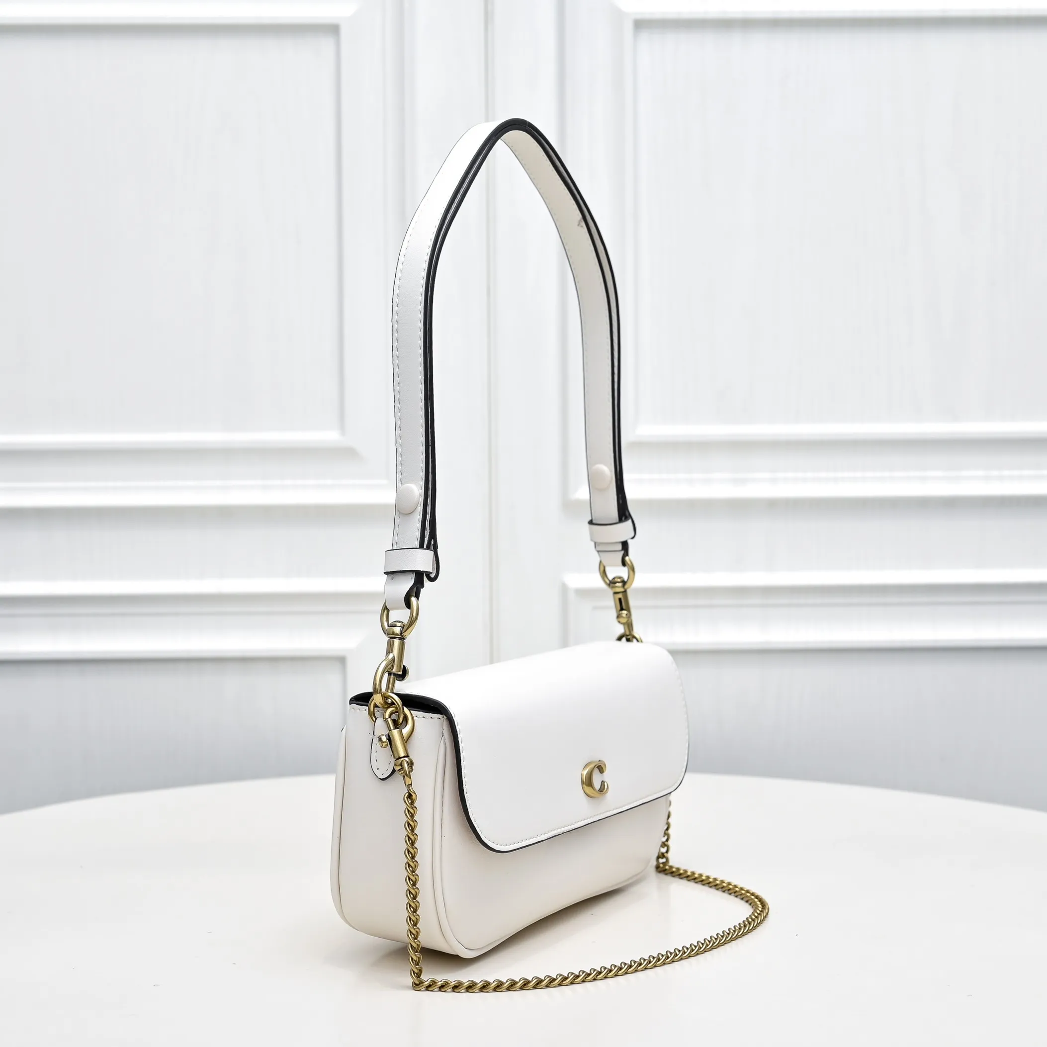 Style number: CAN90 Size: 23.5*12*4.5cm