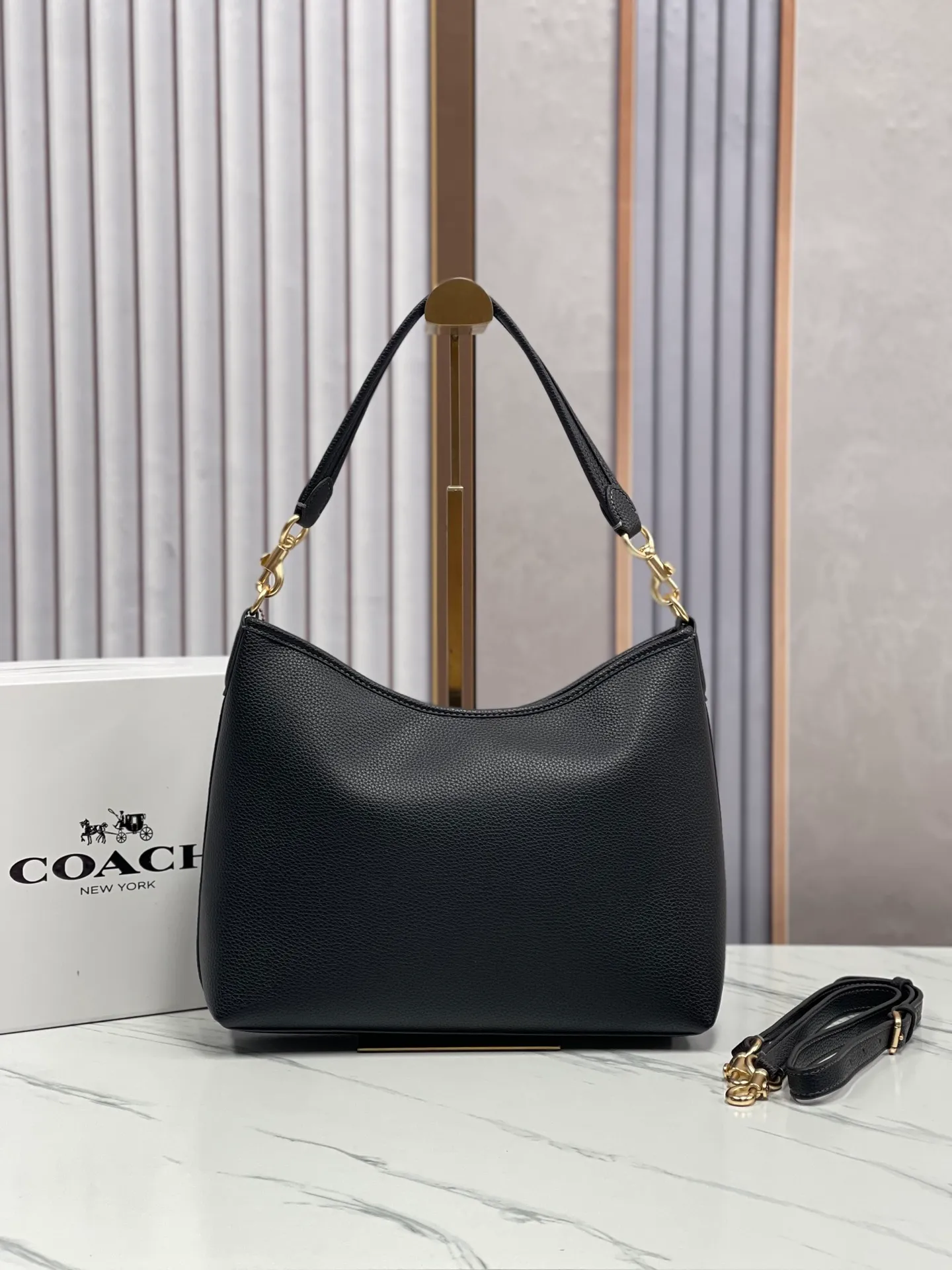 Top original order, batch 420💰Koujia counter synchronization. New underarm bag Laurela single shoulder crossbody portable hobo bag Style number: CR149 Size: 28-18-11cm
