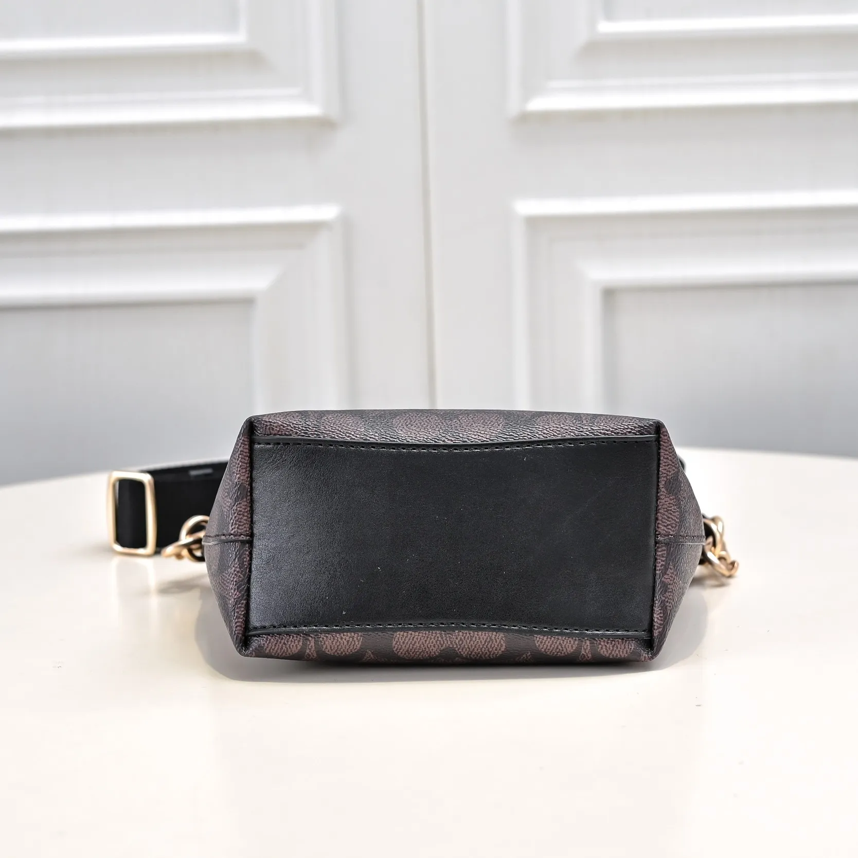 P300【Top original order】Model number: CW032 Size: 20*14*9cm