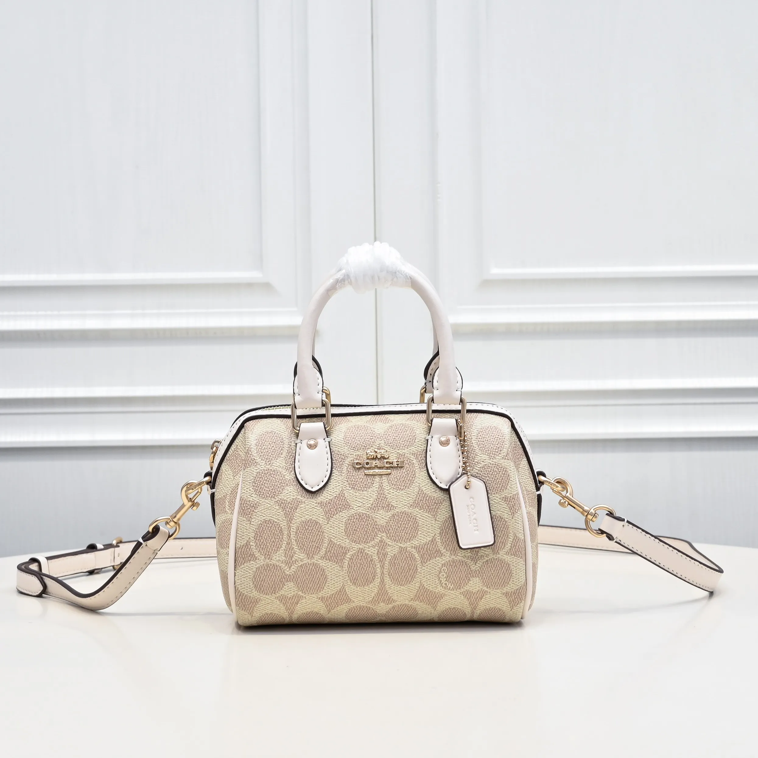 P340【Top original order】Model number: CW330 Size: 17.5*12*10cm