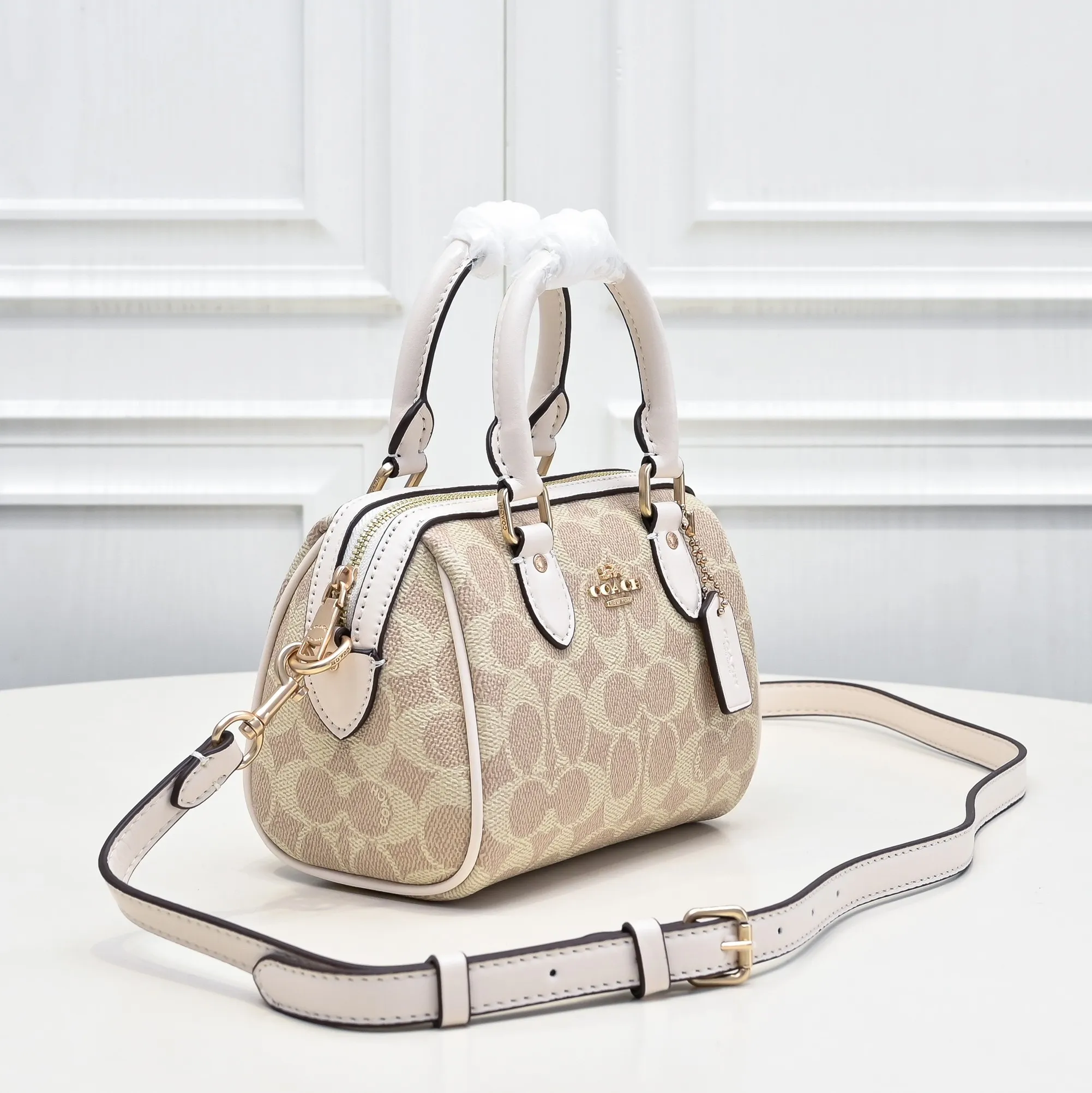 P340【Top original order】Model number: CW330 Size: 17.5*12*10cm
