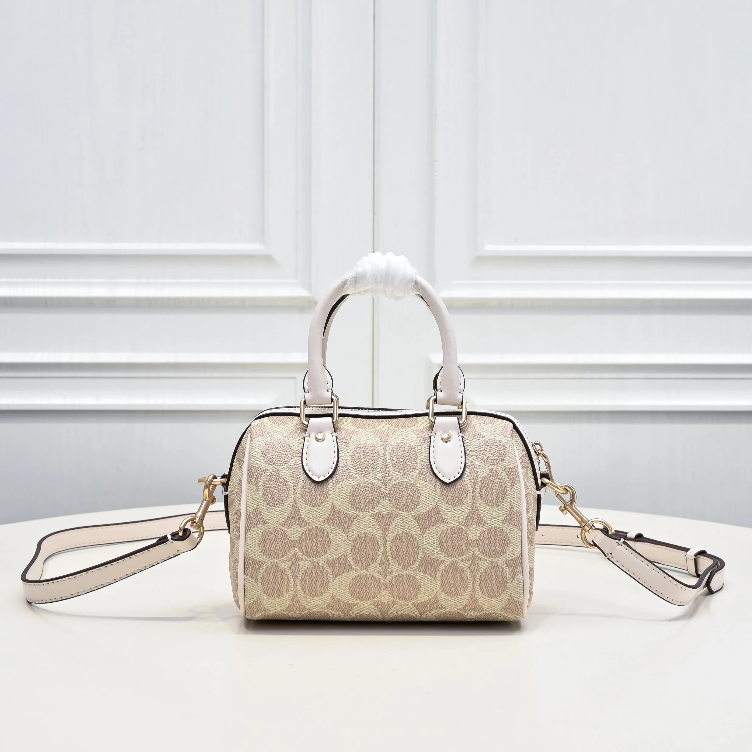 P340【Top original order】Model number: CW330 Size: 17.5*12*10cm
