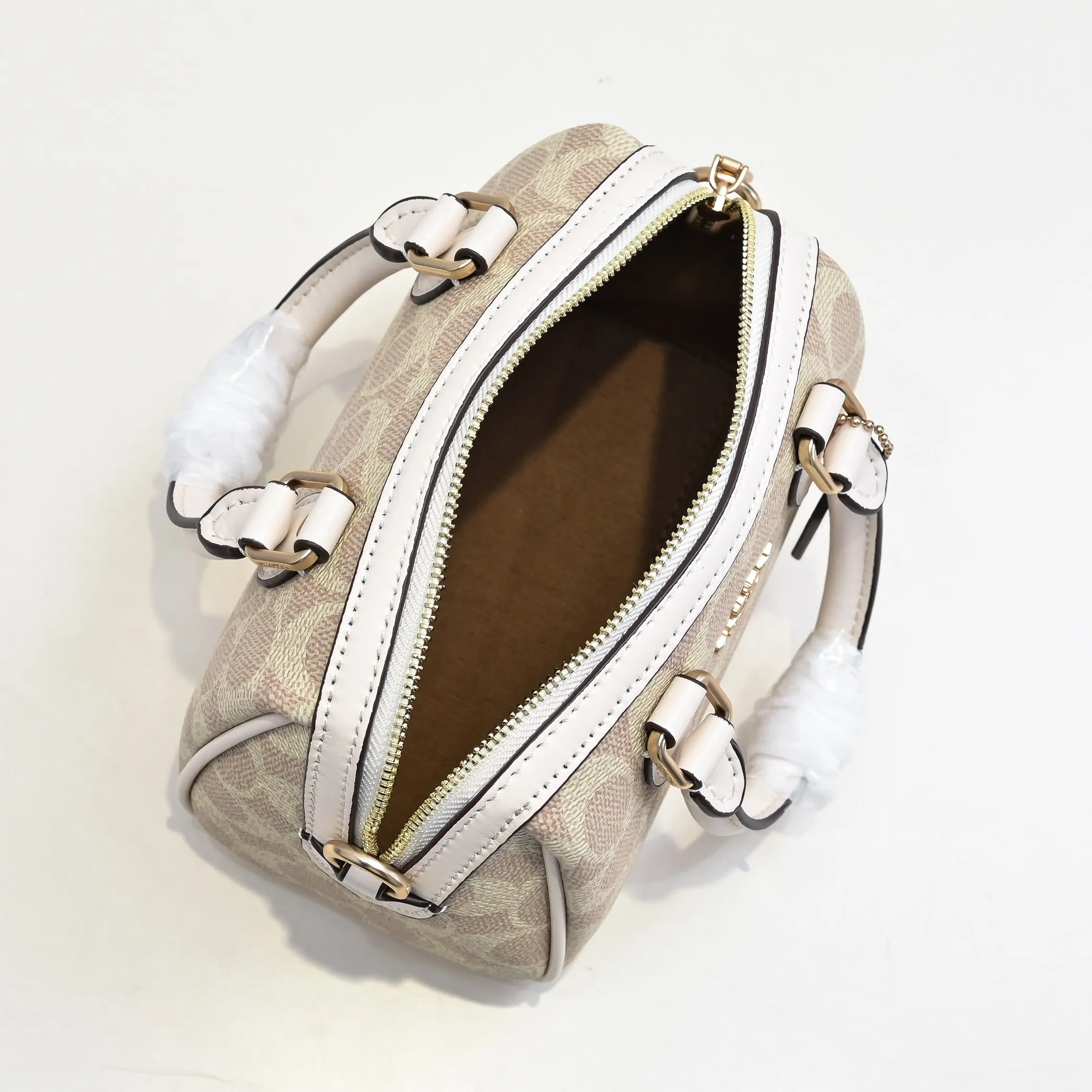 P340【Top original order】Model number: CW330 Size: 17.5*12*10cm