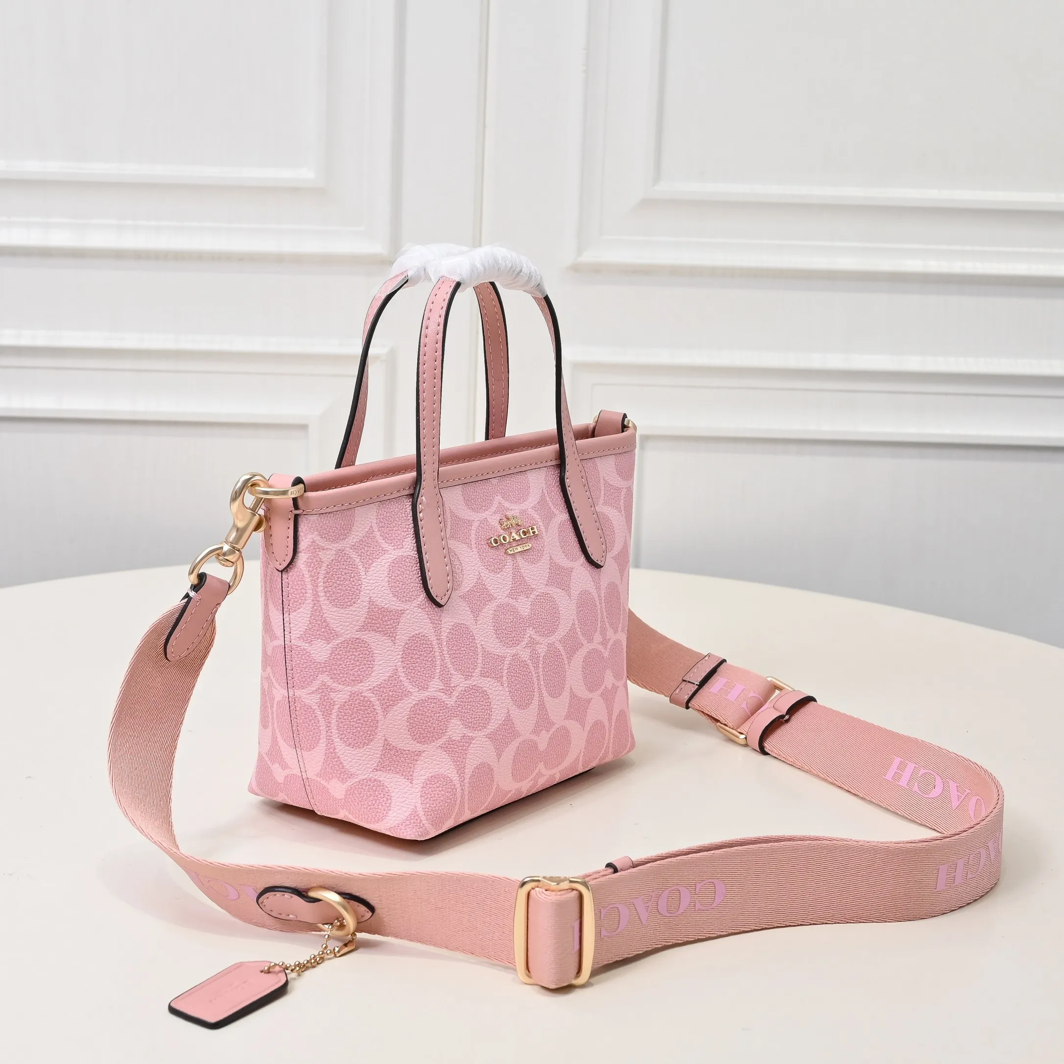 P300【Top original order】Model number: CW032 Size: 20*14*9cm