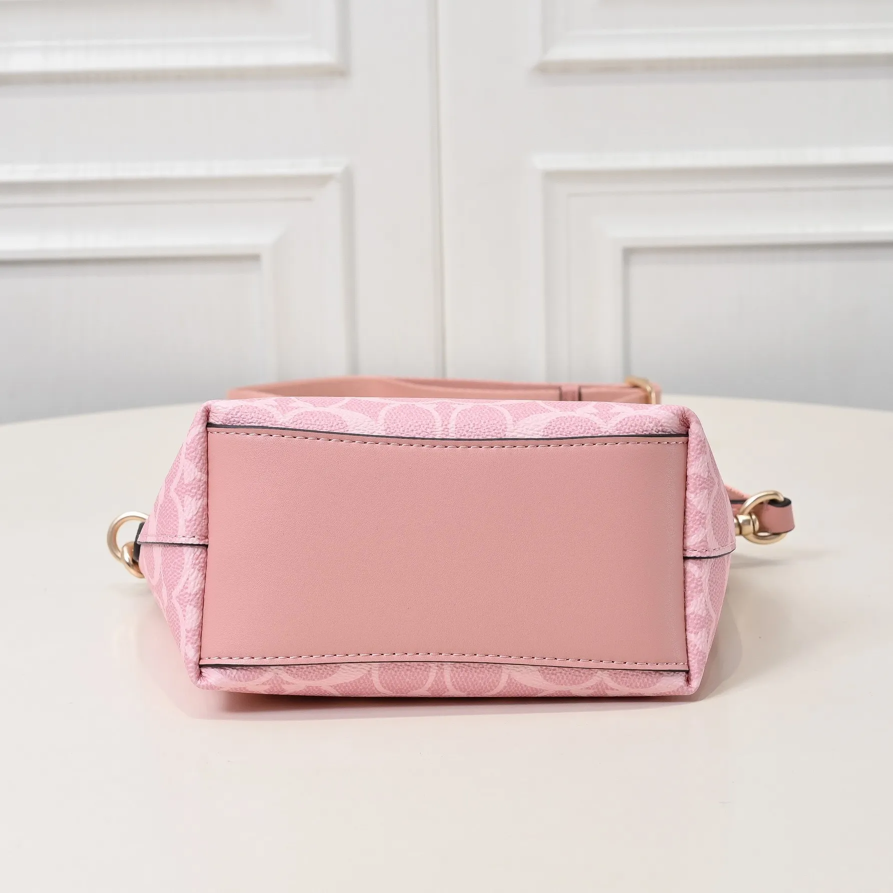 P300【Top original order】Model number: CW032 Size: 20*14*9cm