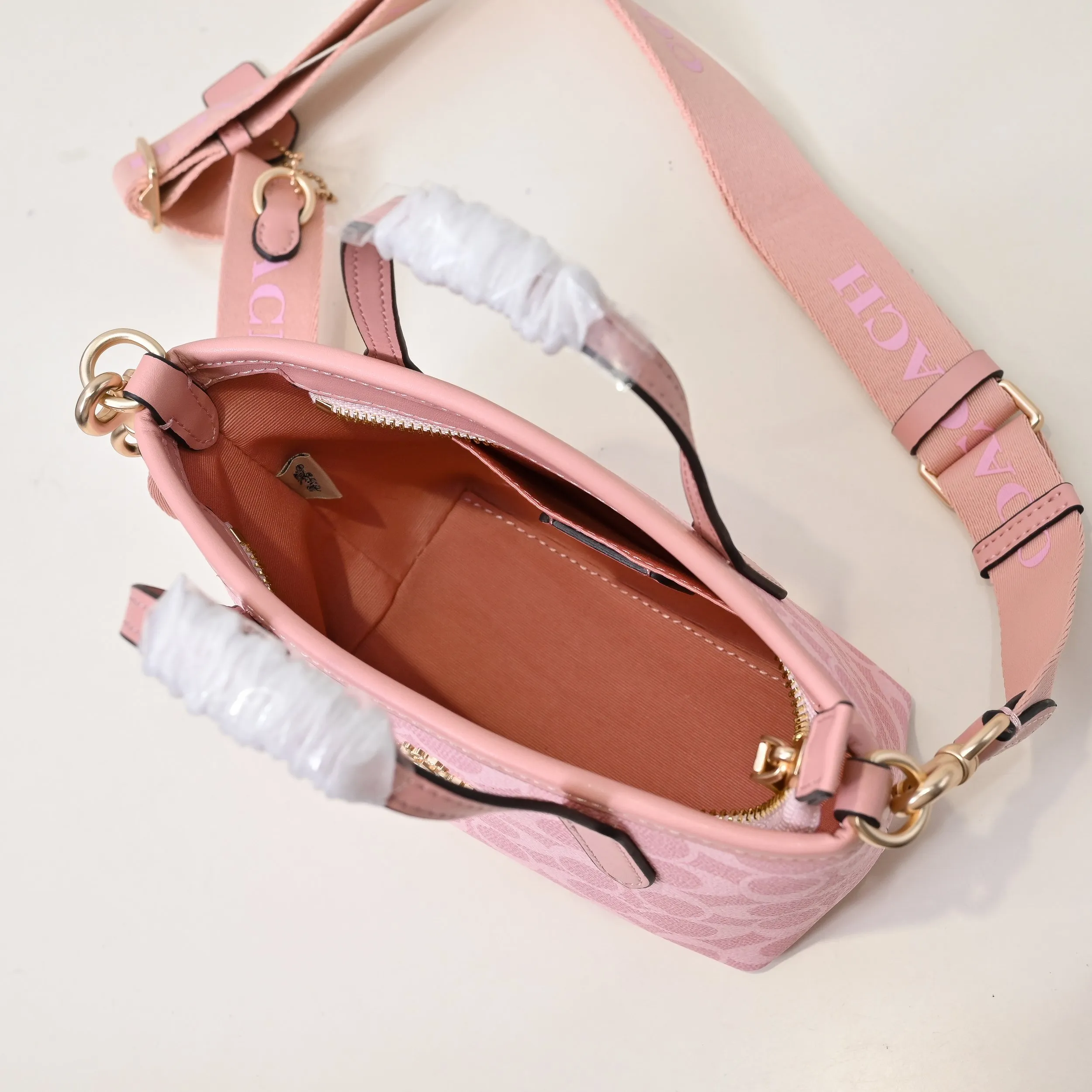 P300【Top original order】Model number: CW032 Size: 20*14*9cm