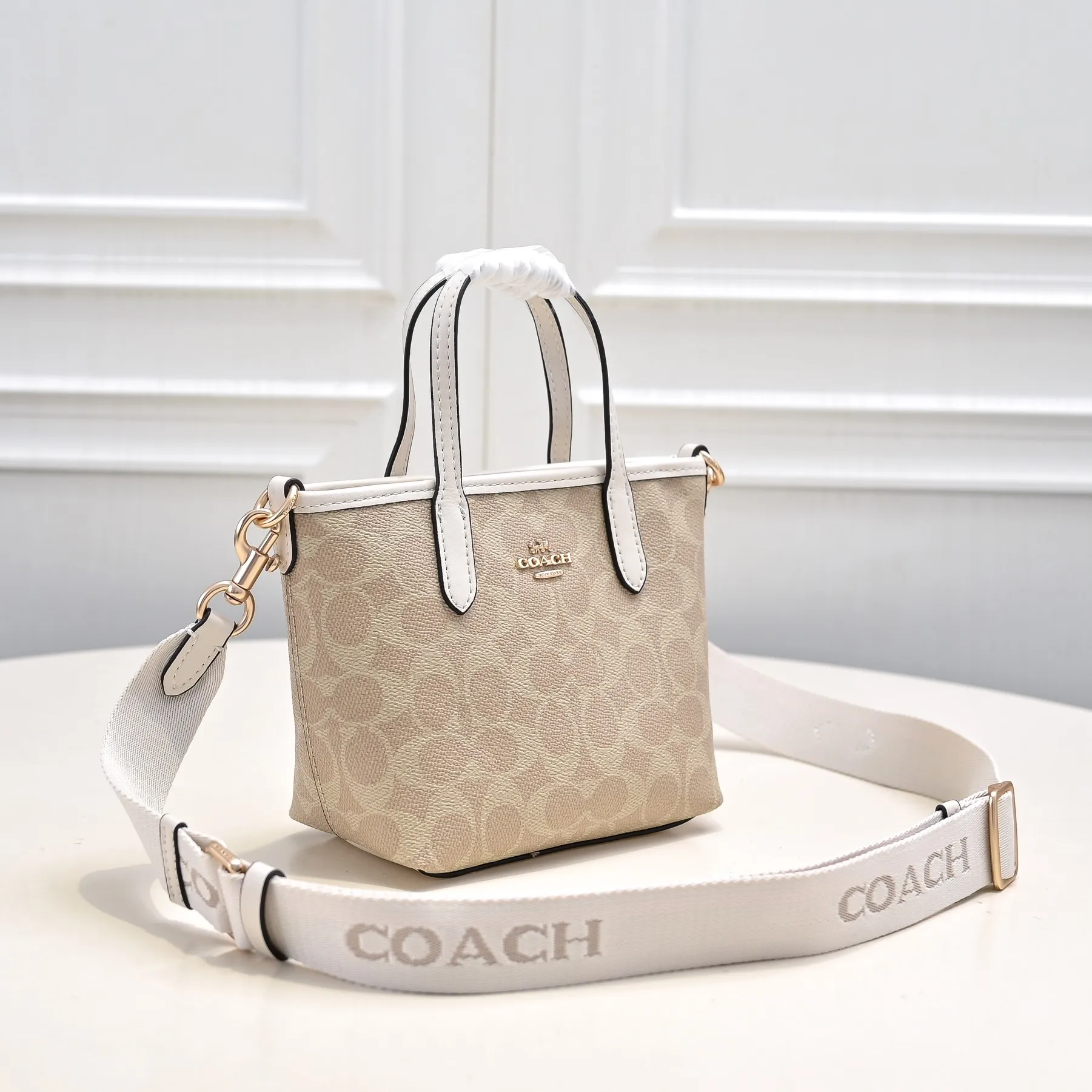 P300【Top original order】Model number: CW032 Size: 20*14*9cm