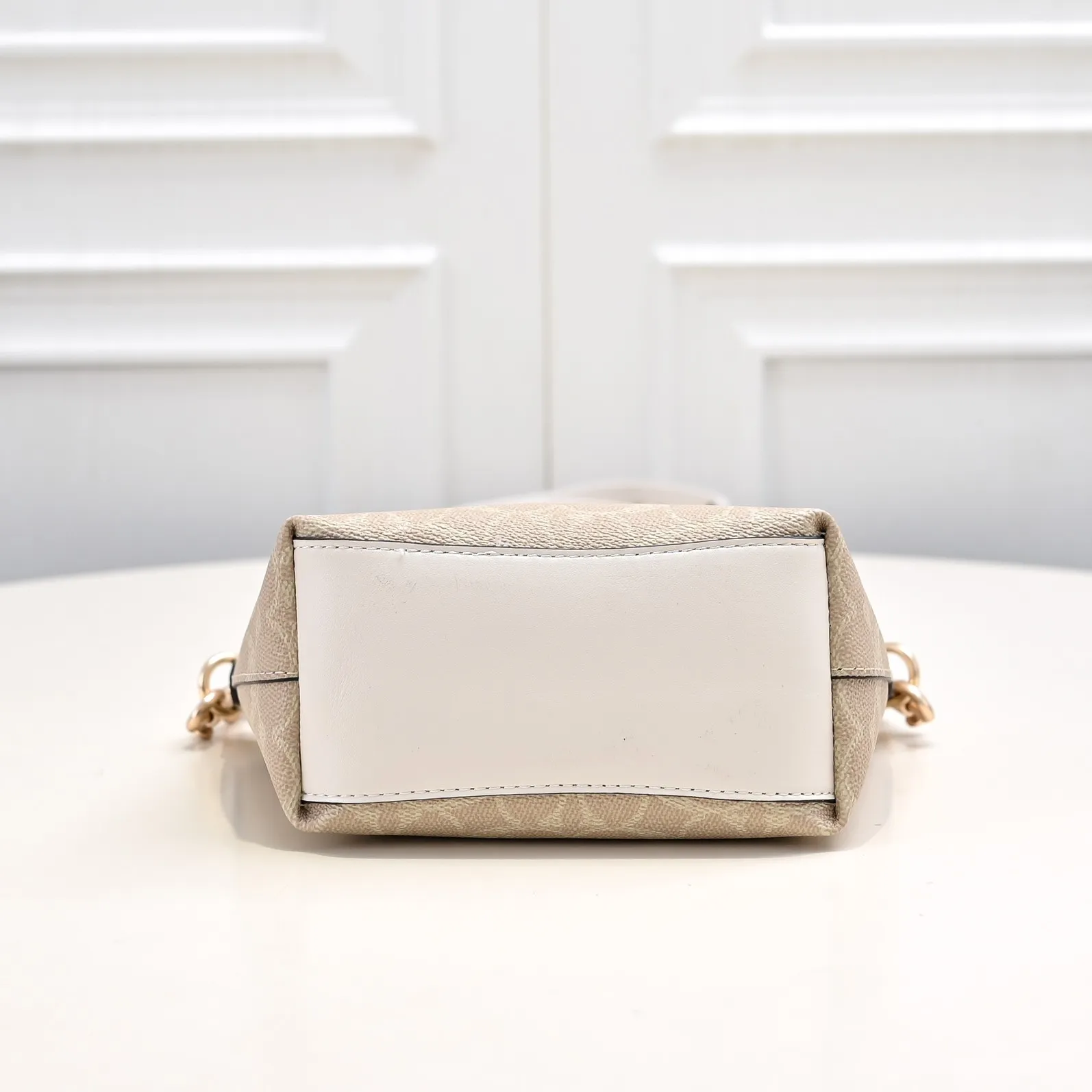 P300【Top original order】Model number: CW032 Size: 20*14*9cm