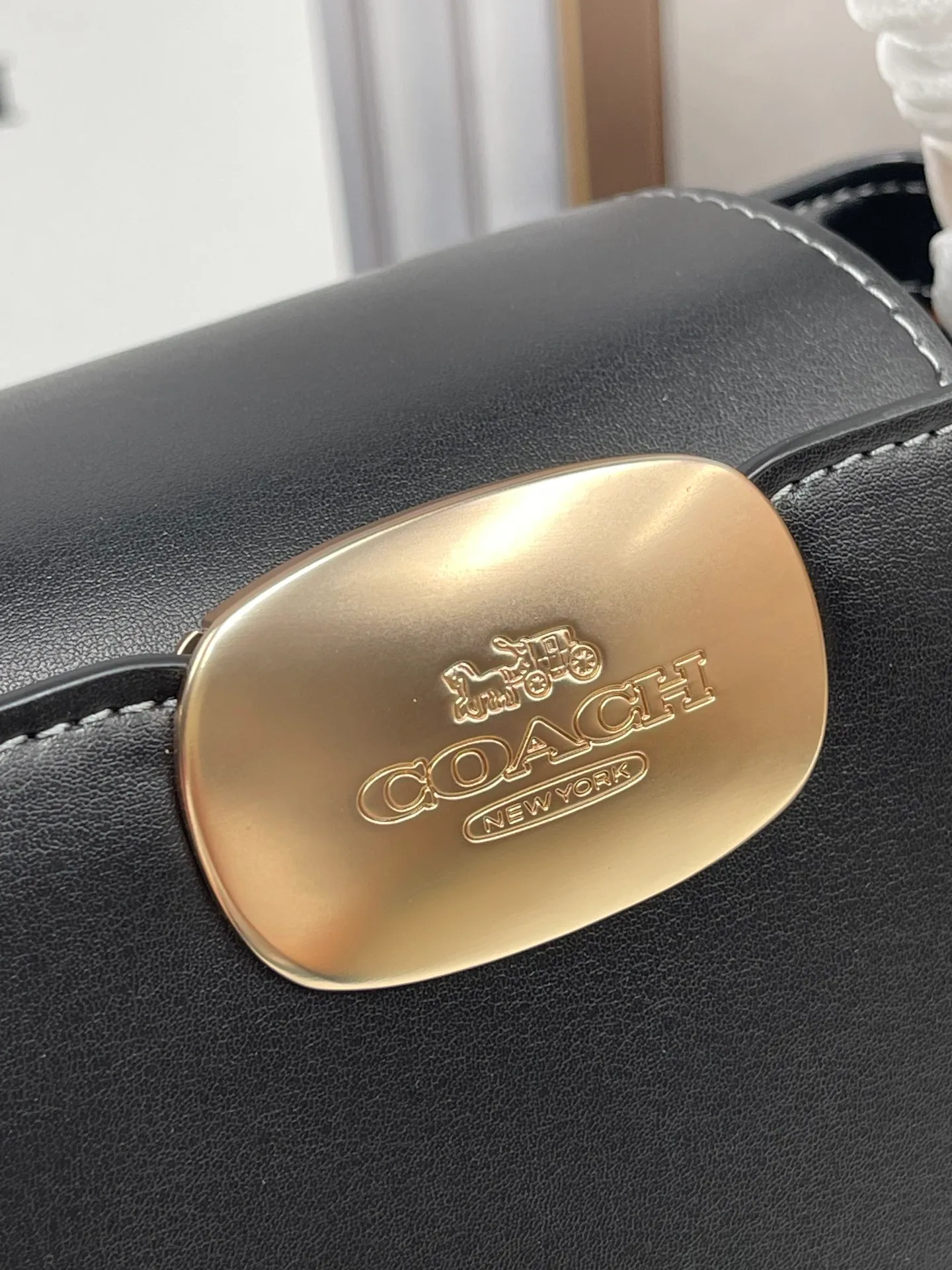 Top original order batch 480¥🌻Coach/Coach new new product Coach Eliza model CW015 Carryall This is too exquisite, it is a perfect heroine bag type. The texture is exquisite and domineering, classic and timeless. Size 26/18/11.