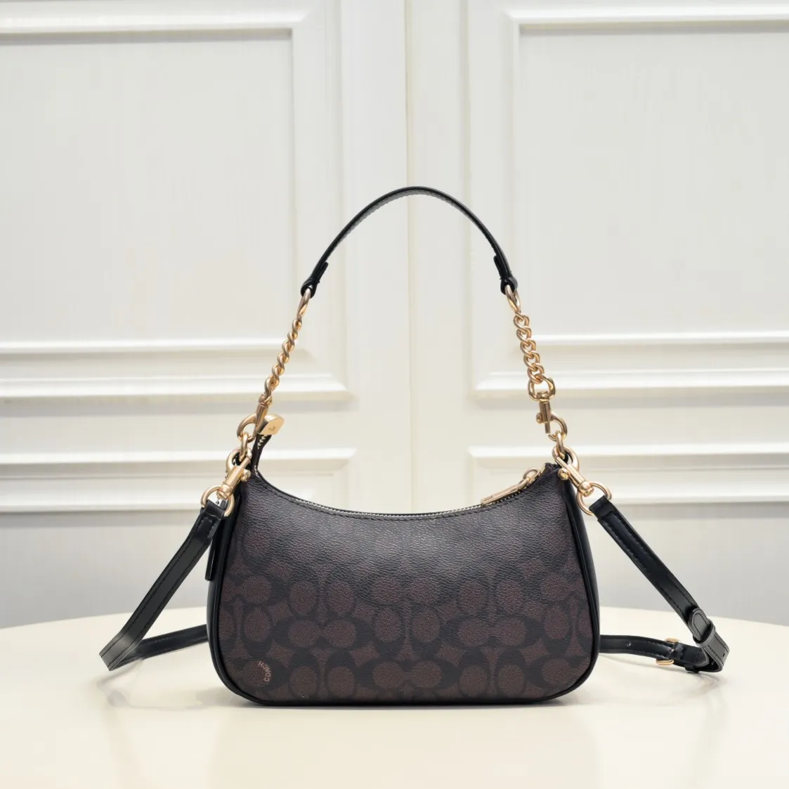 P260 [Top original order] Style number: CV993 Size: 24.5*15.5*7.5cm